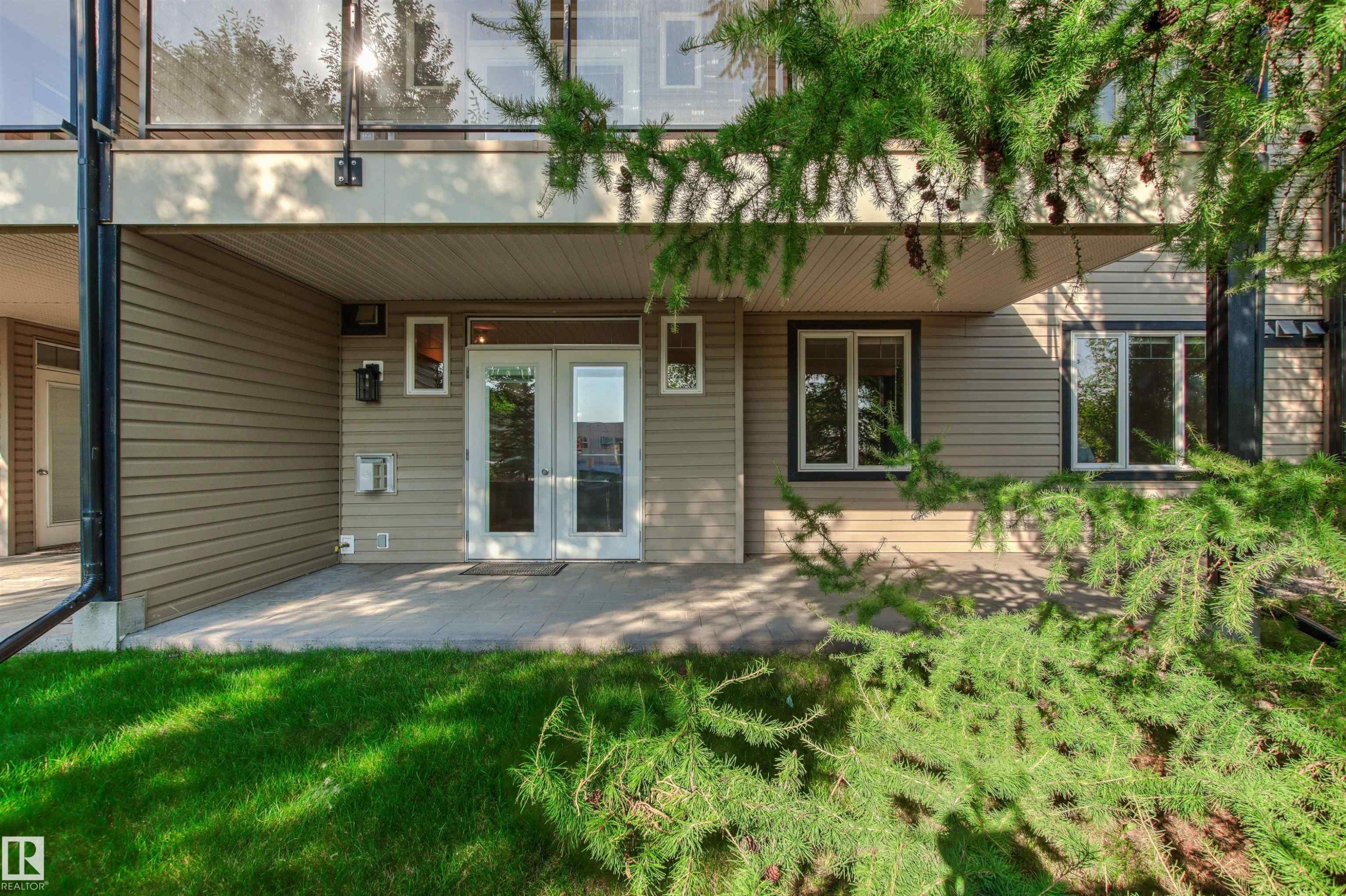 112 12408 15 Avenue, Edmonton, AB - Outdoor