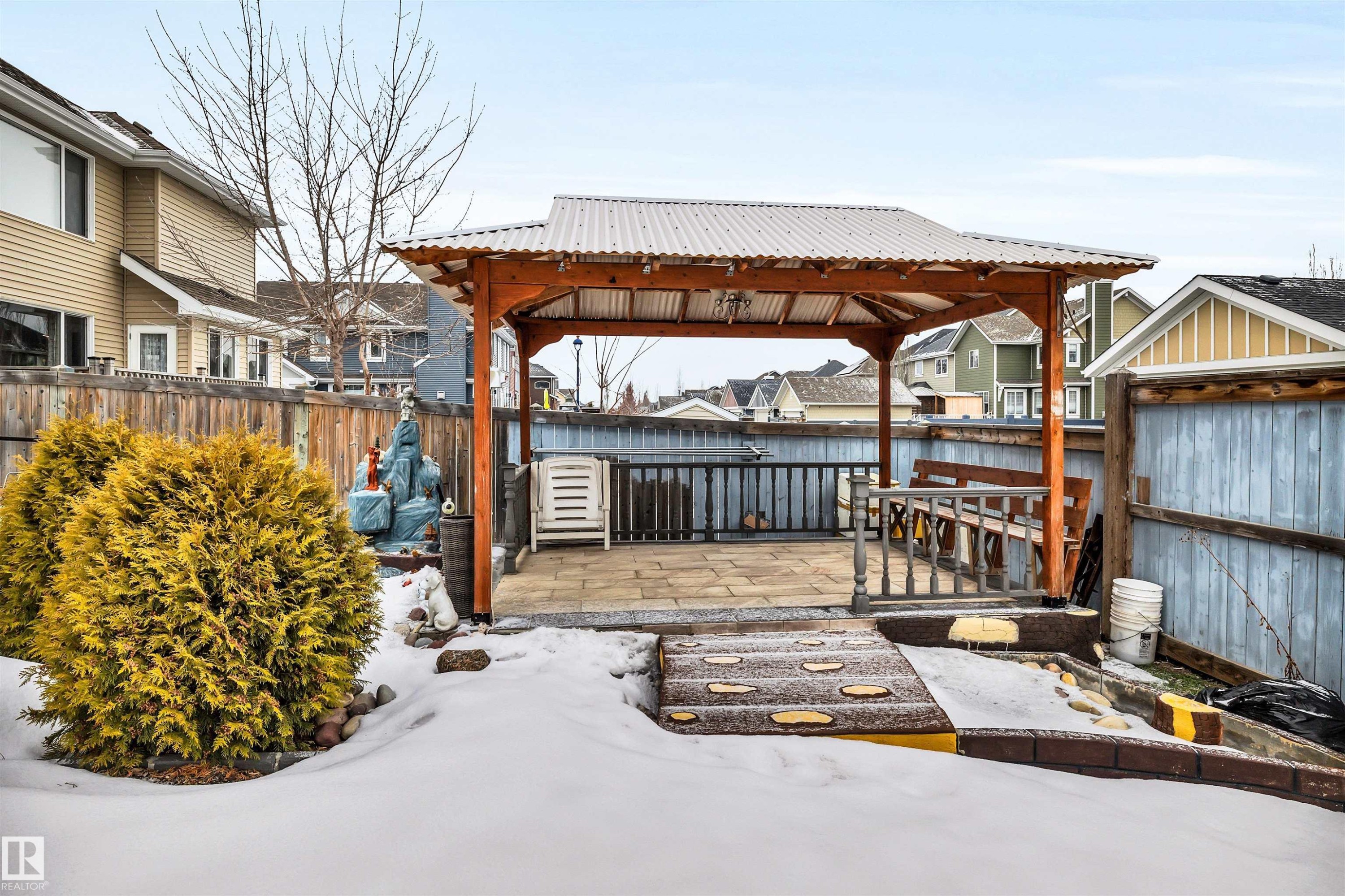 7728 18 Avenue, Edmonton, AB - Outdoor