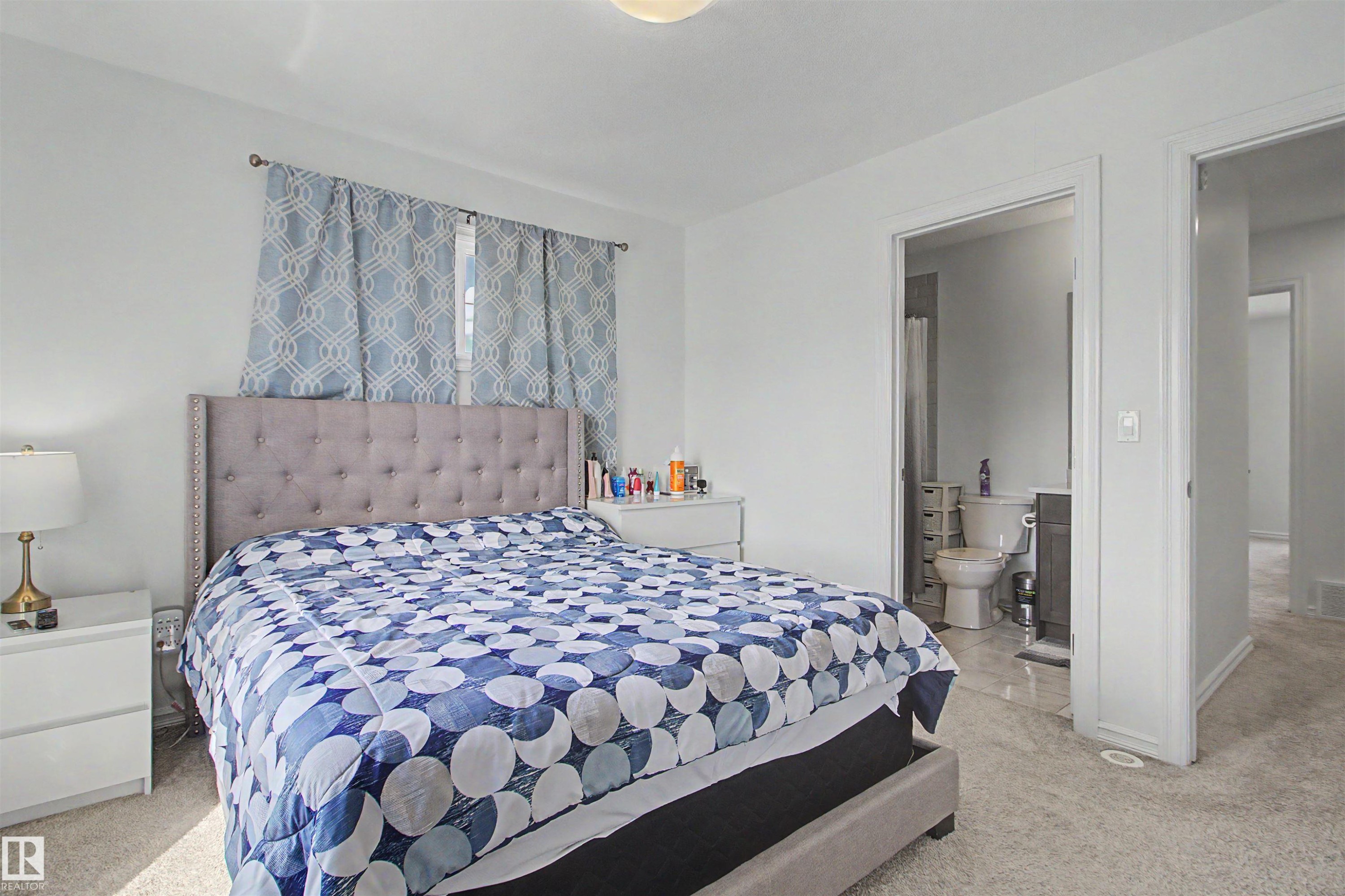 #30 3025 151 Av Nw, Edmonton, AB - Indoor Photo Showing Bedroom