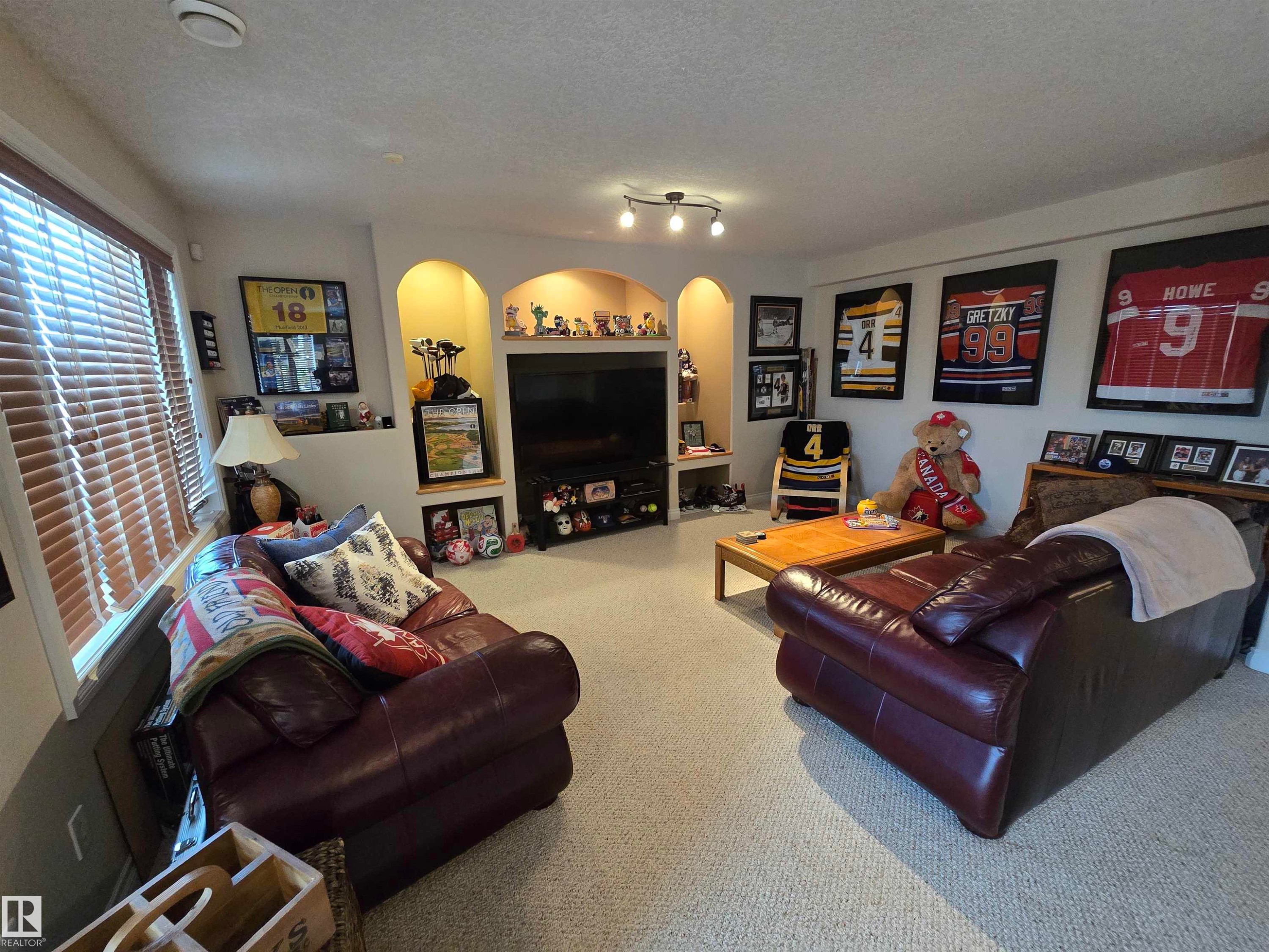 7429 162 Avenue Nw, Edmonton, AB - Indoor