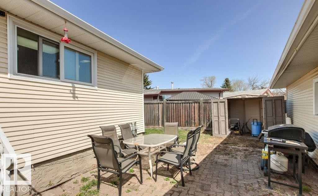 882 Knottwood Road S, Edmonton, AB - Outdoor With Deck Patio Veranda With Exterior