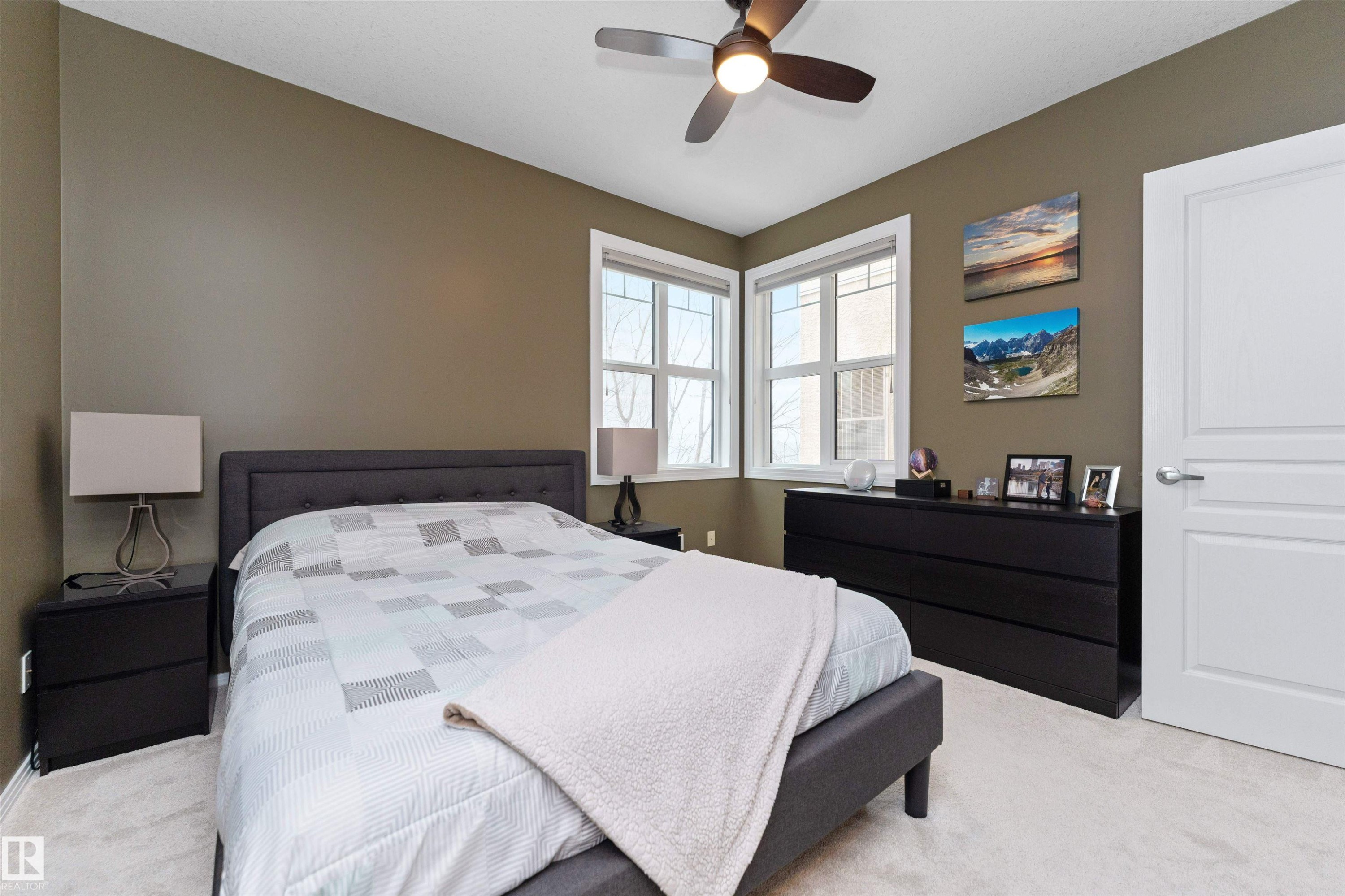 303 9828 112 Street, Edmonton, AB - Indoor Photo Showing Bedroom