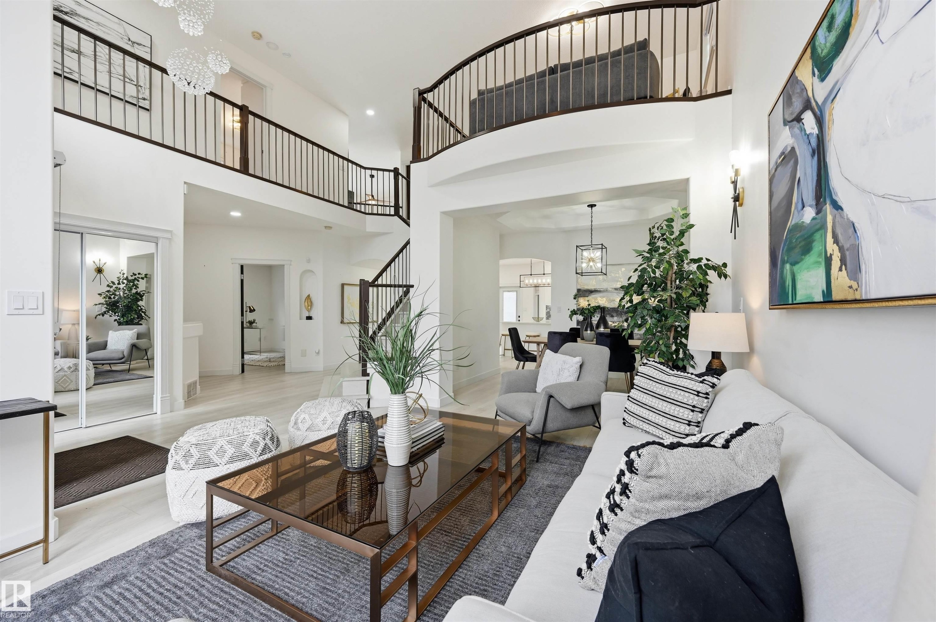 926 Thompson Place, Edmonton, AB - Indoor