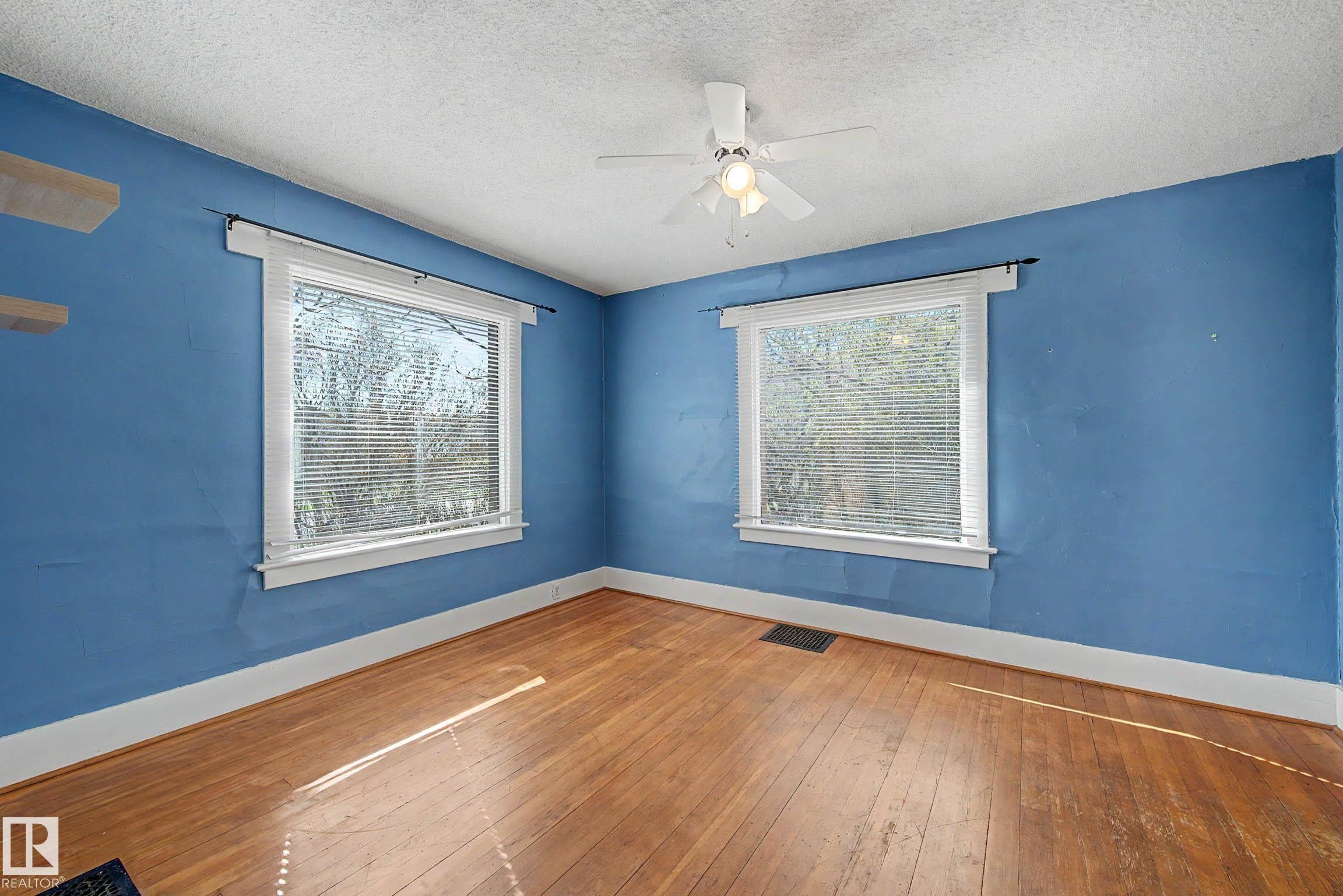 11634 123 Street, Edmonton, AB - Indoor Photo Showing Other Room