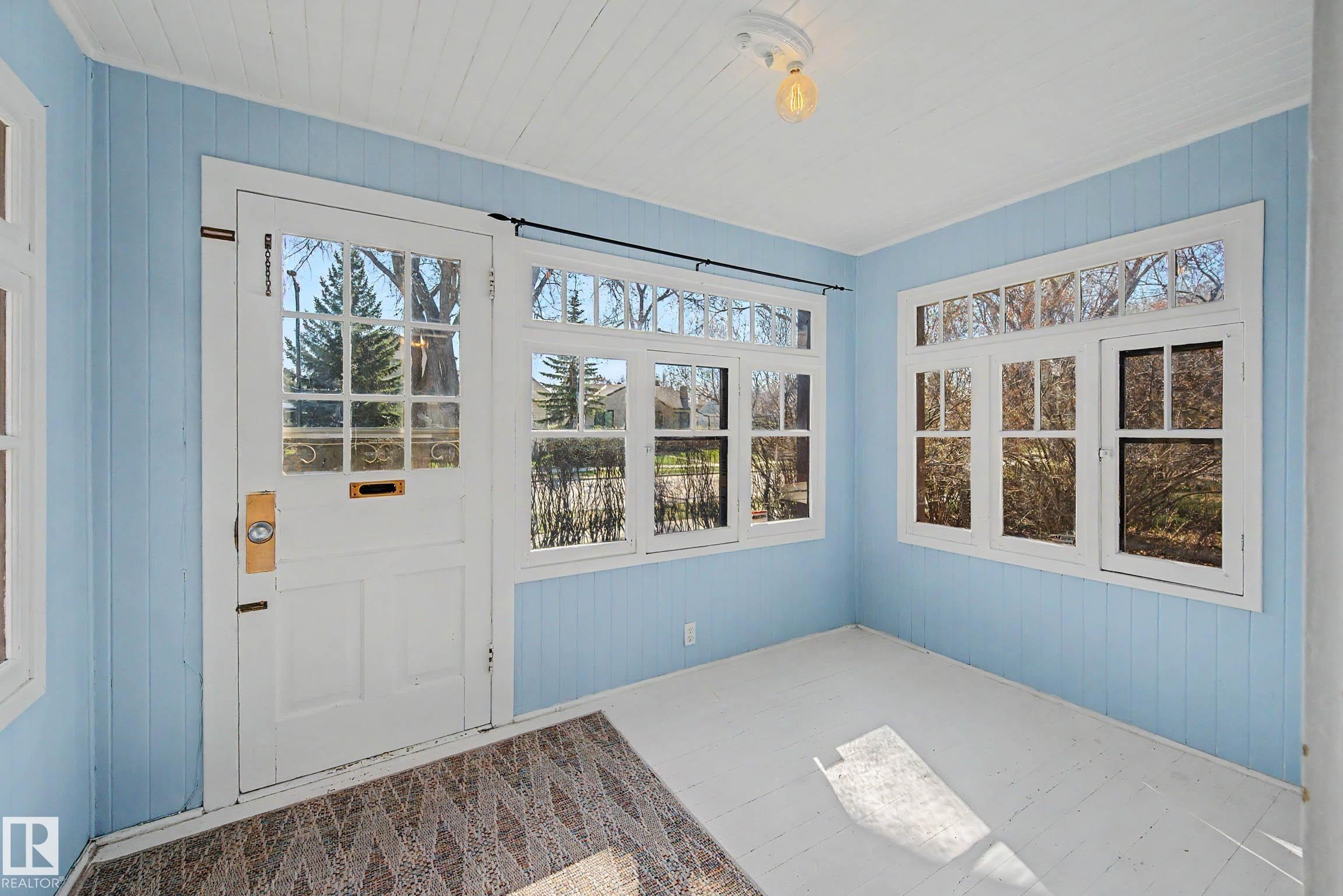 11634 123 Street, Edmonton, AB - Indoor Photo Showing Other Room