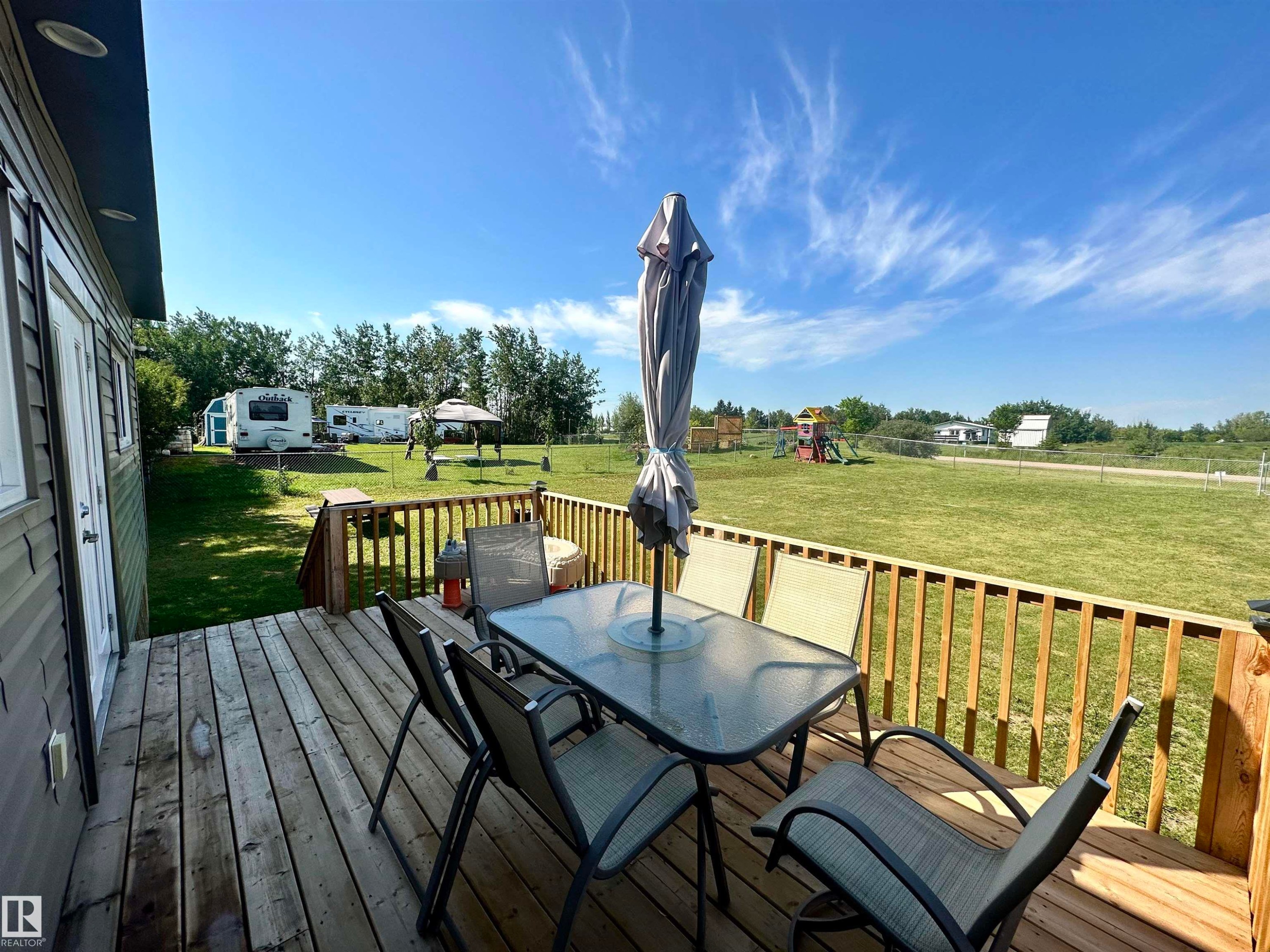 277 57201 Rr 102, Rural St. Paul County, AB - Outdoor With Deck Patio Veranda With Exterior