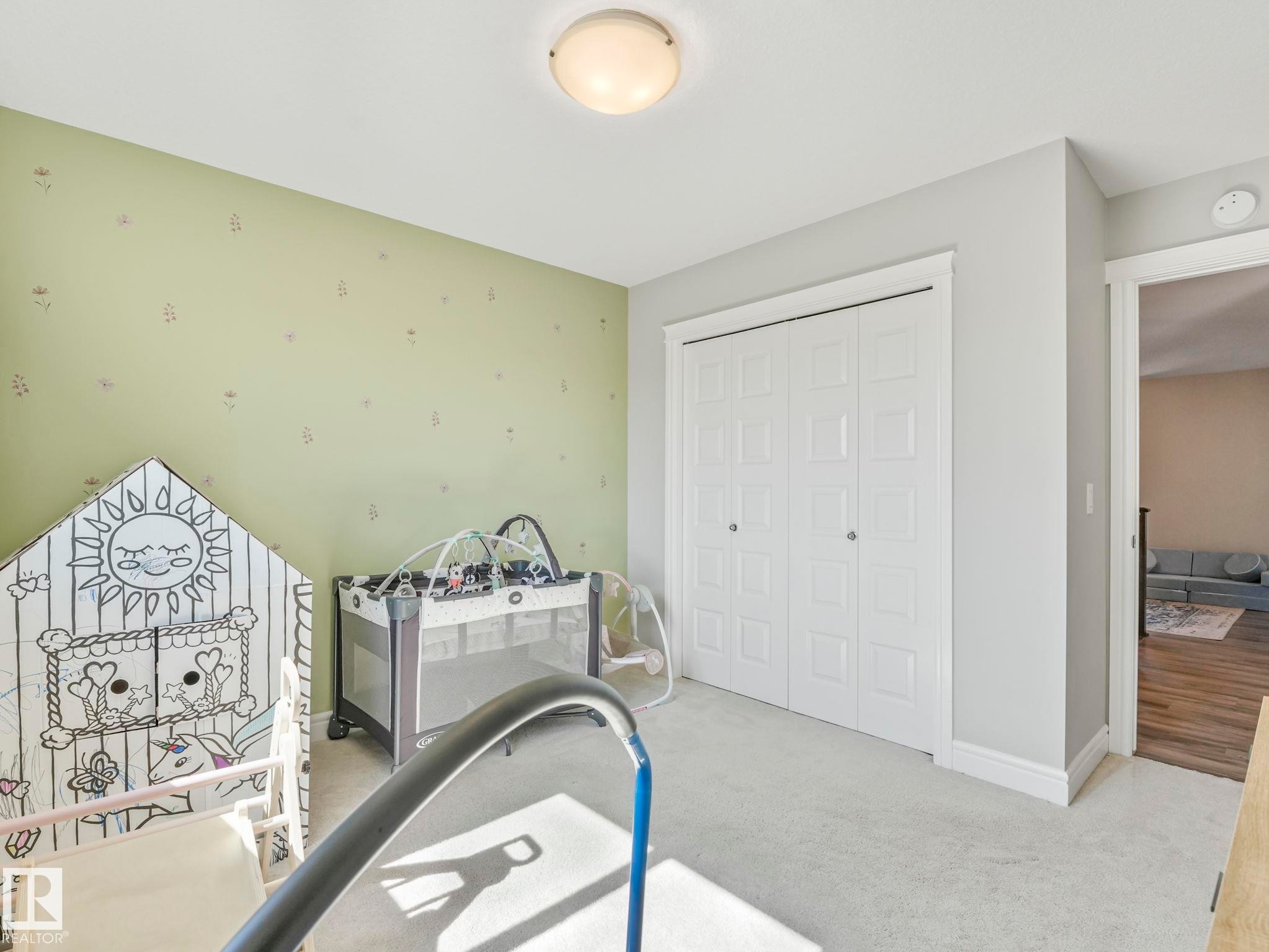 3817 Robins Crescent, Edmonton, AB - Indoor