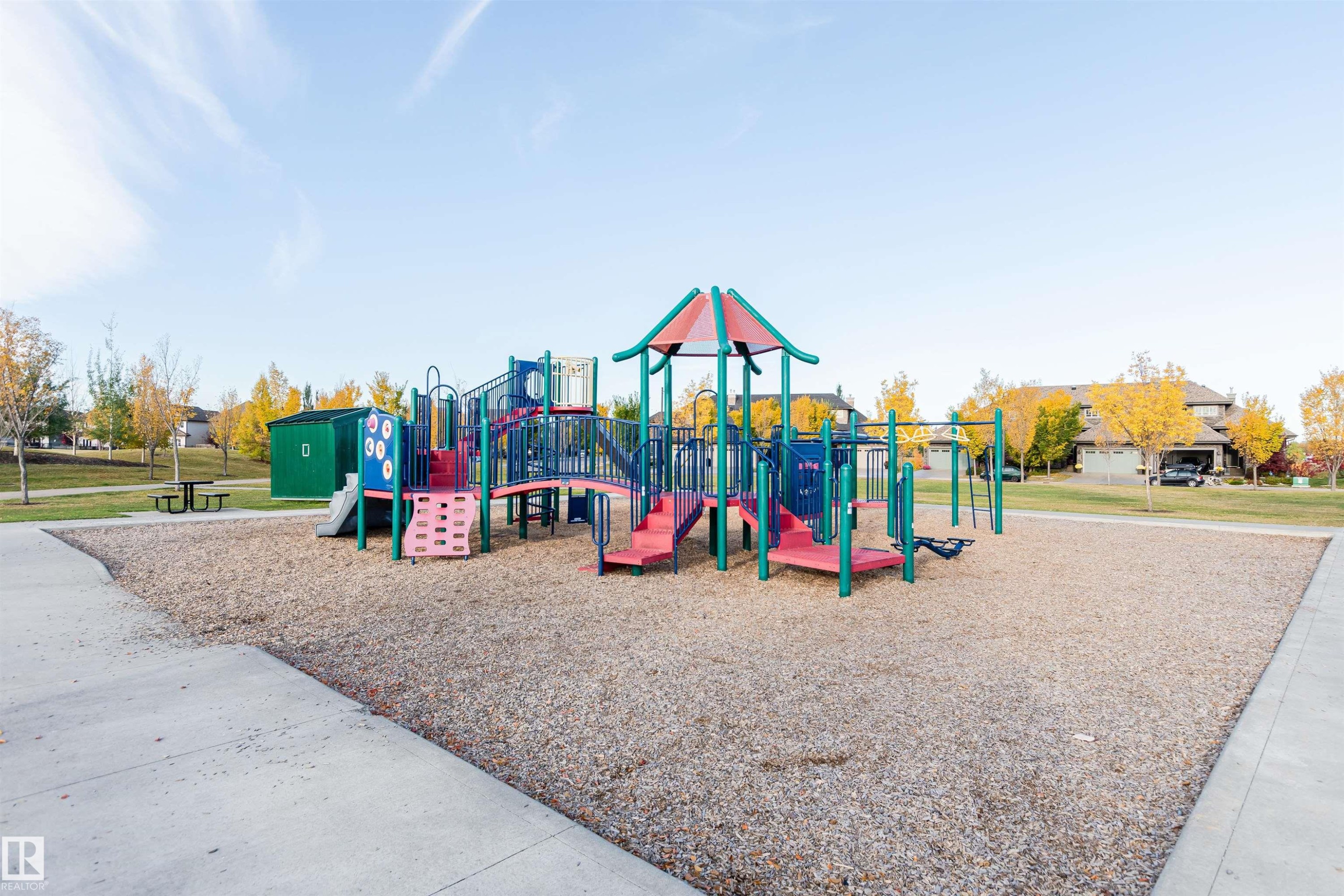 #108 103 Ambleside Dr Sw, Edmonton, AB - Outdoor