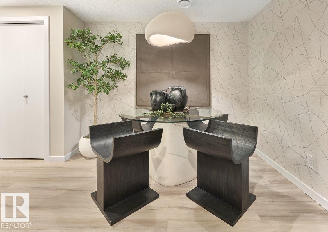 3137 Dixon Landing Landing, Edmonton, AB - Indoor Photo Showing Office