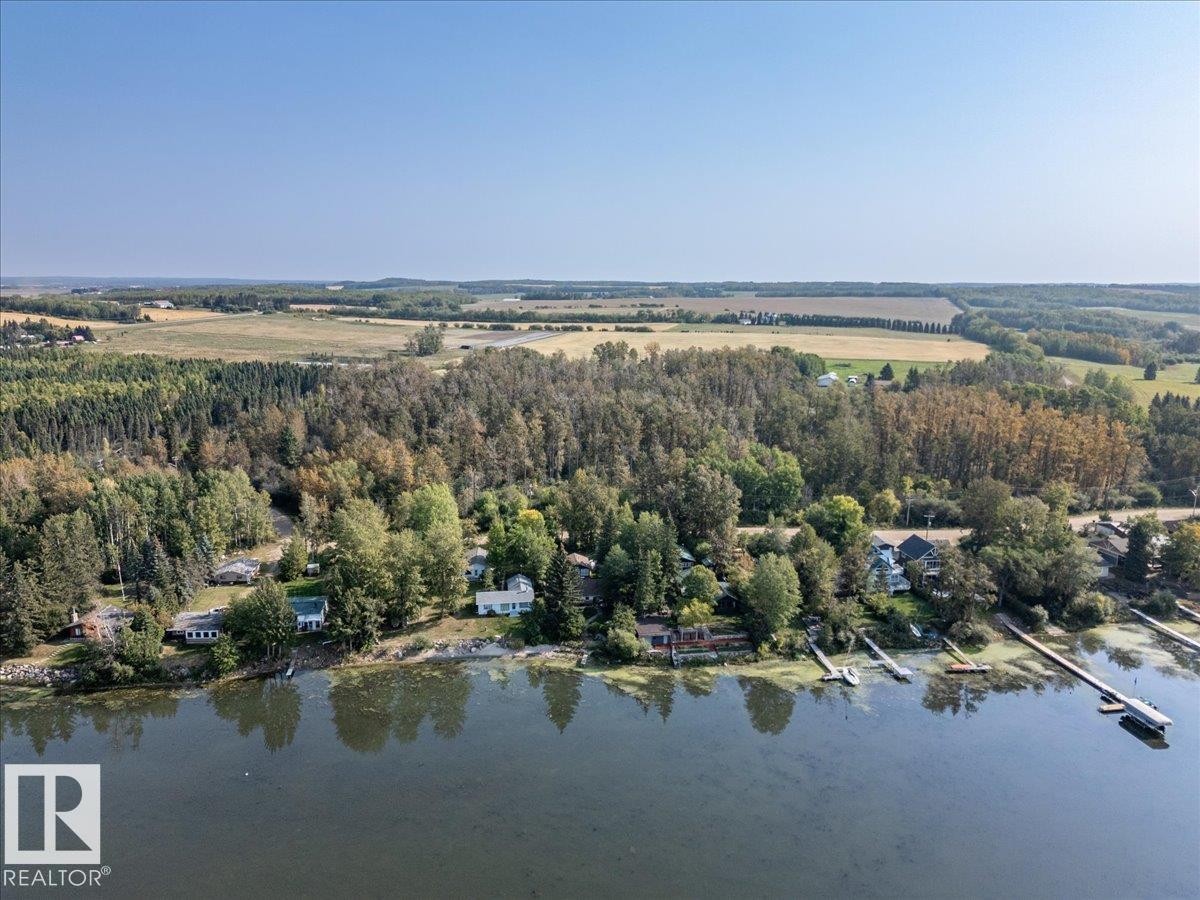 60 Beach Ave, Rural Leduc County, AB