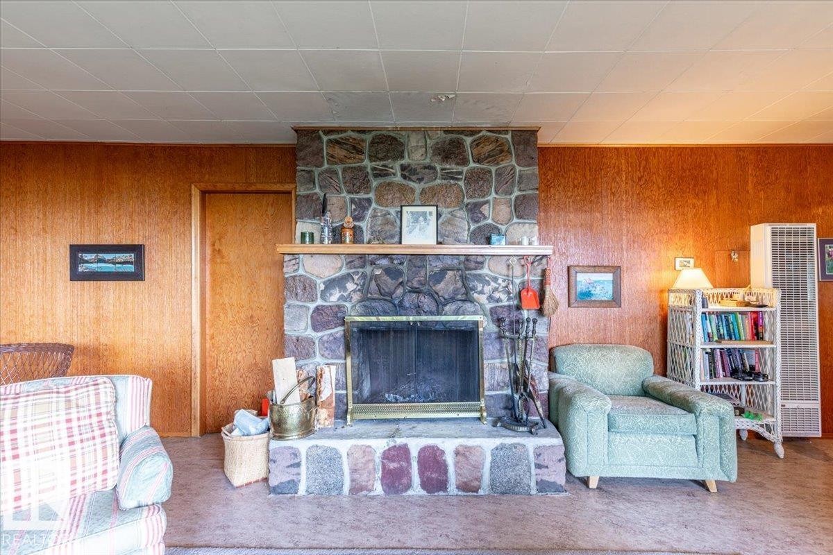 60 Beach Ave, Rural Leduc County, AB