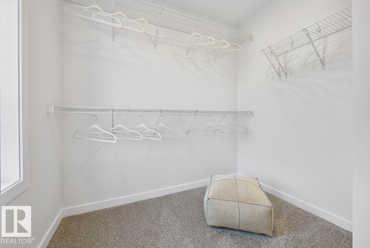 307 173 Avenue Nw, Edmonton, AB - Indoor With Storage