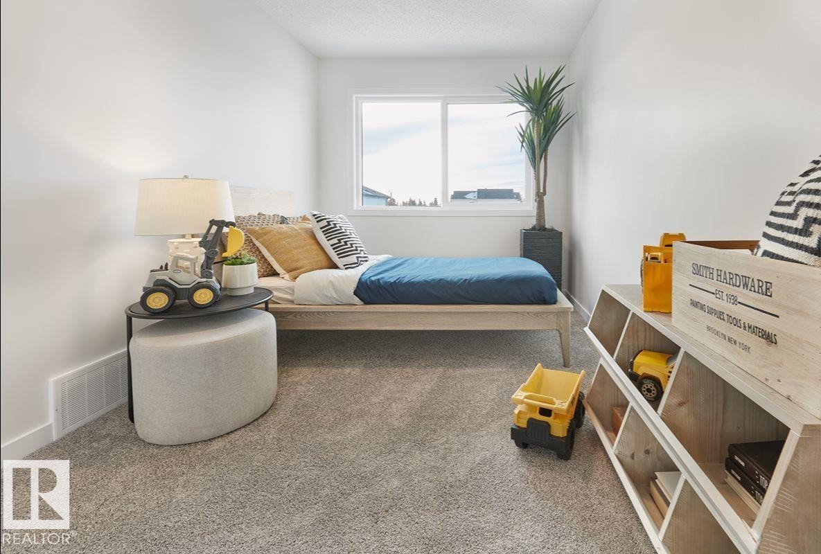 307 173 Avenue Nw, Edmonton, AB - Indoor Photo Showing Bedroom