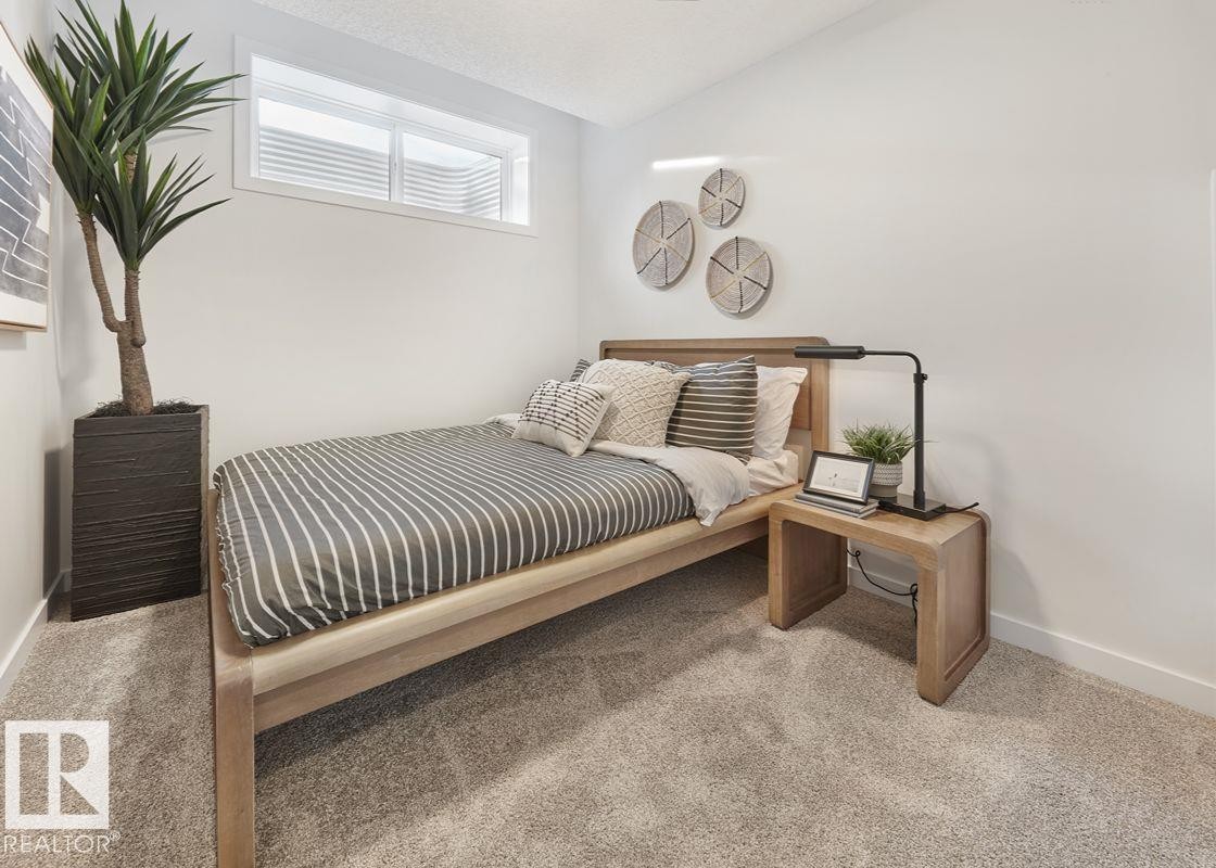 307 173 Avenue Nw, Edmonton, AB - Indoor Photo Showing Bedroom