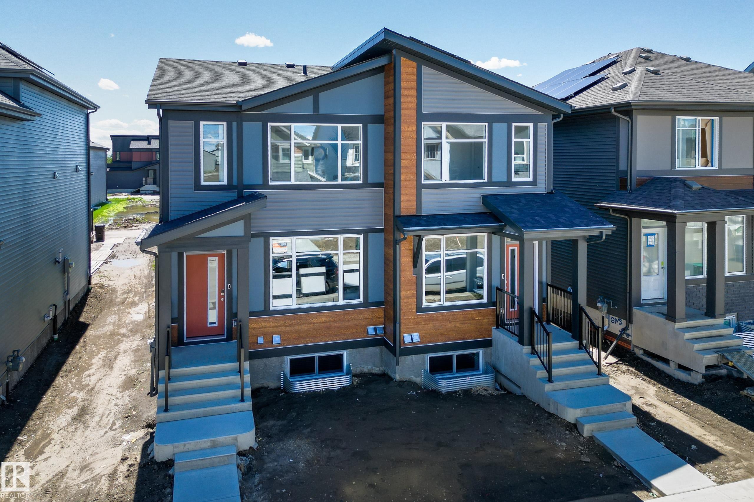 Contemporary home featuring roof with shingles - 307 173 Avenue Nw, Edmonton, AB - Outdoor