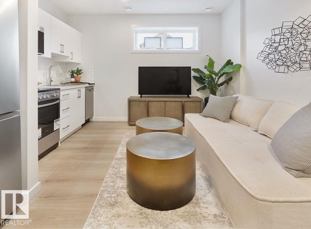 309 173 Avenue, Edmonton, AB - Indoor