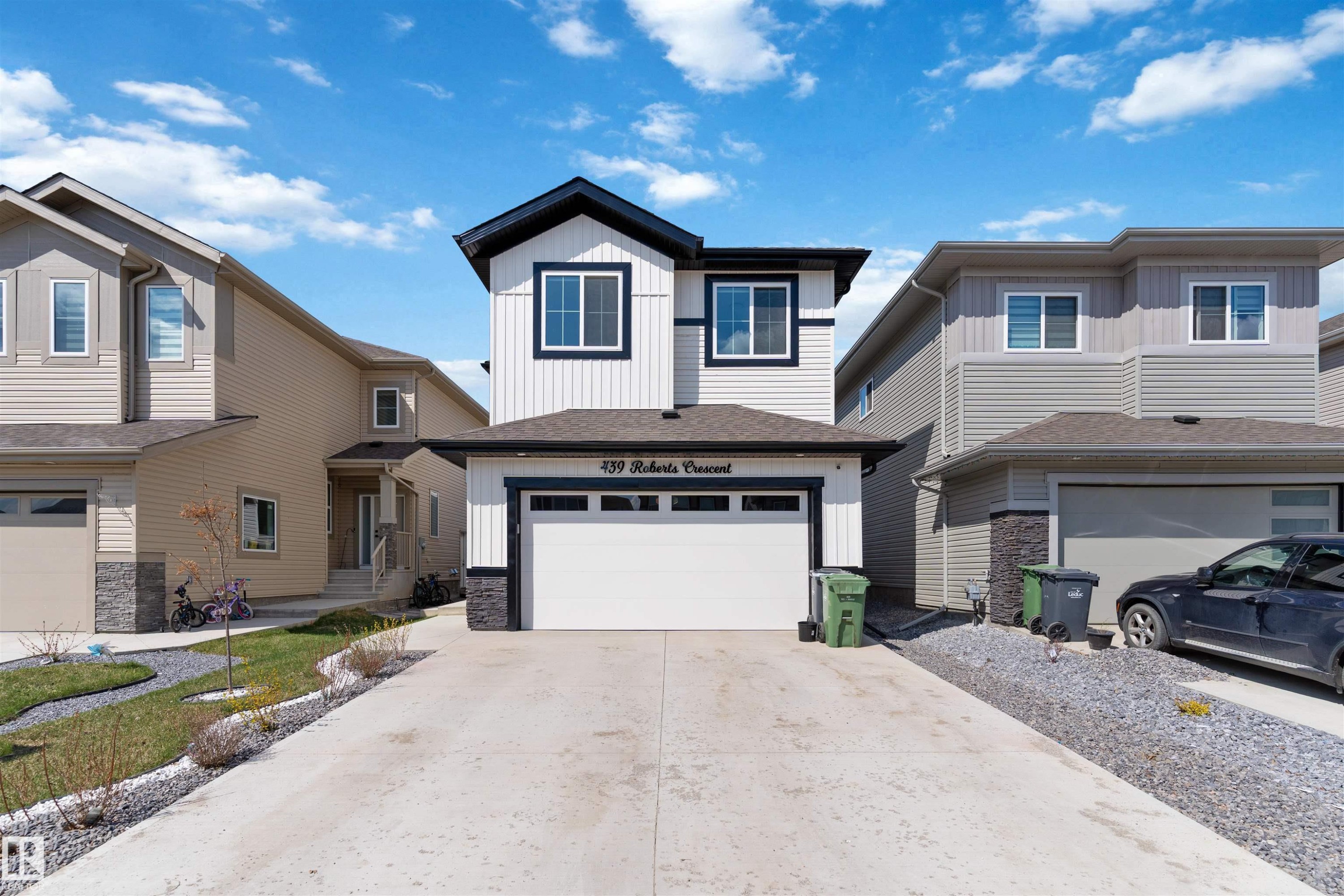 439 Roberts Cres, Leduc, AB - Outdoor With Facade