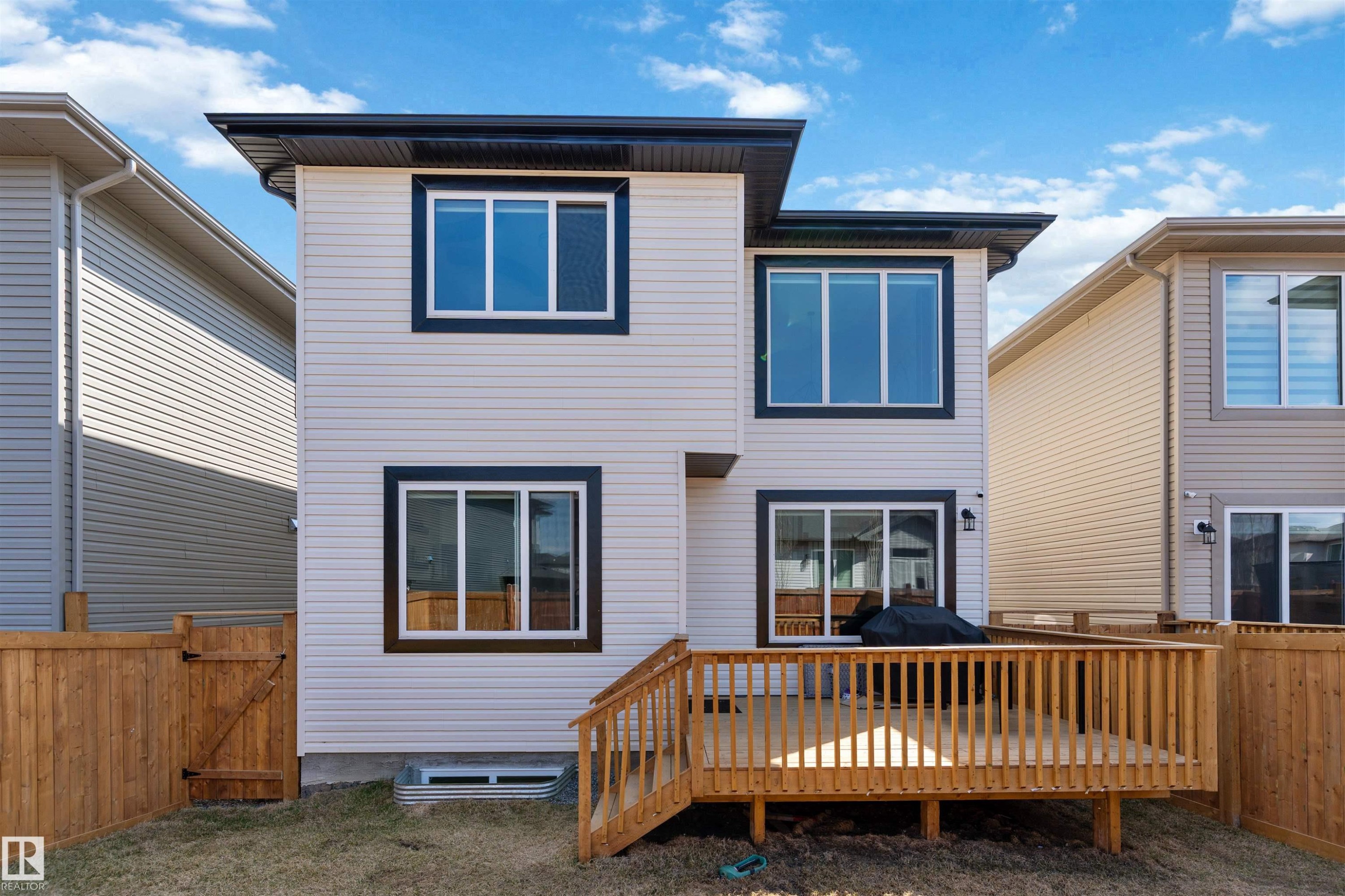 439 Roberts Cres, Leduc, AB - Outdoor With Exterior