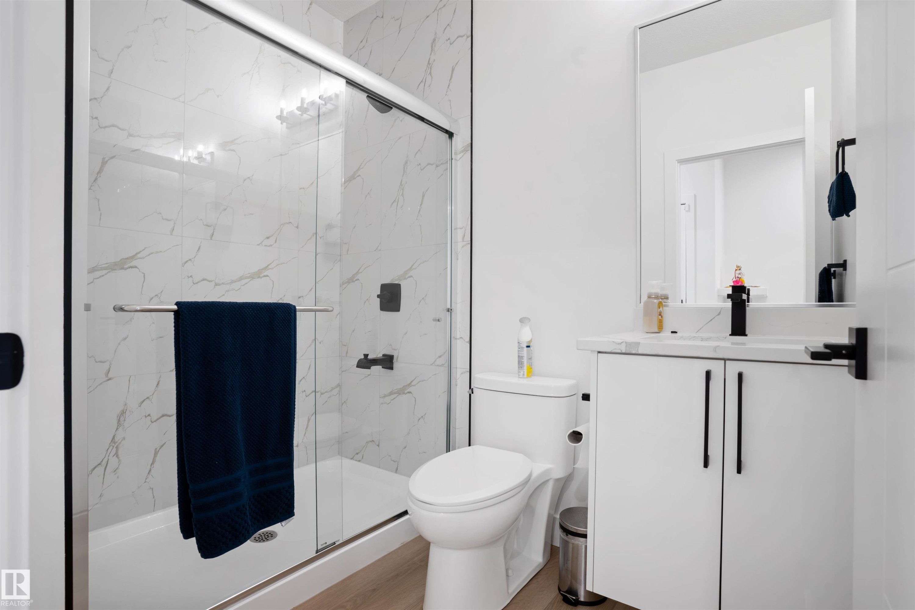 439 Roberts Cres, Leduc, AB - Indoor Photo Showing Bathroom