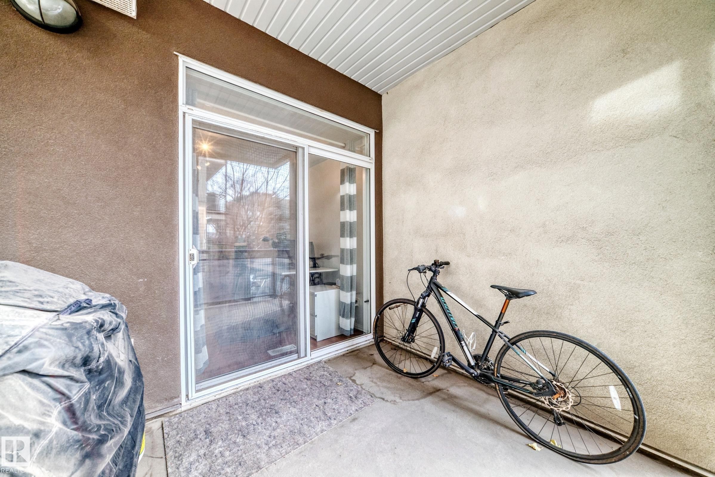 223 10407 122 Street, Edmonton, AB - With Exterior