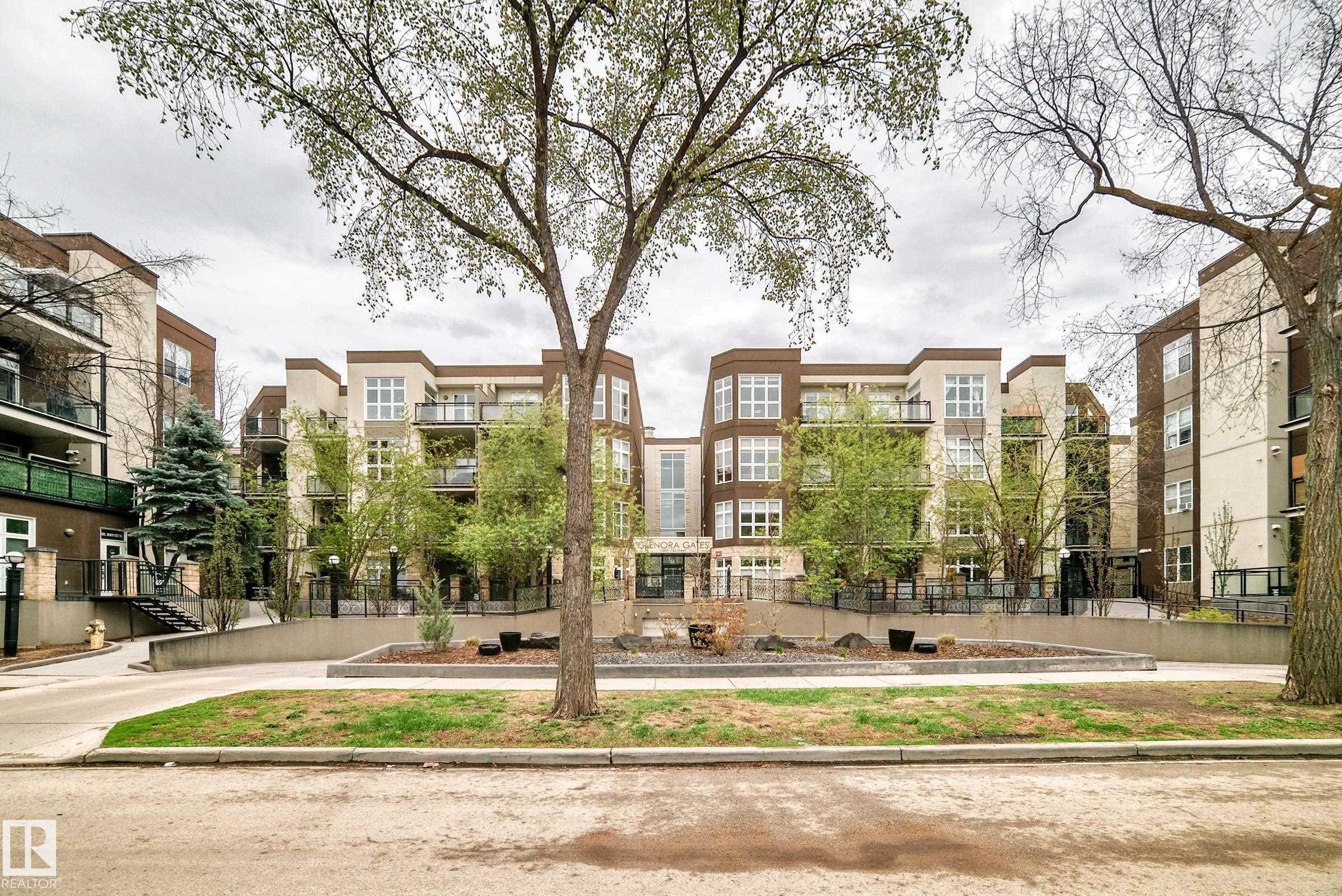 223 10407 122 Street, Edmonton, AB - Outdoor