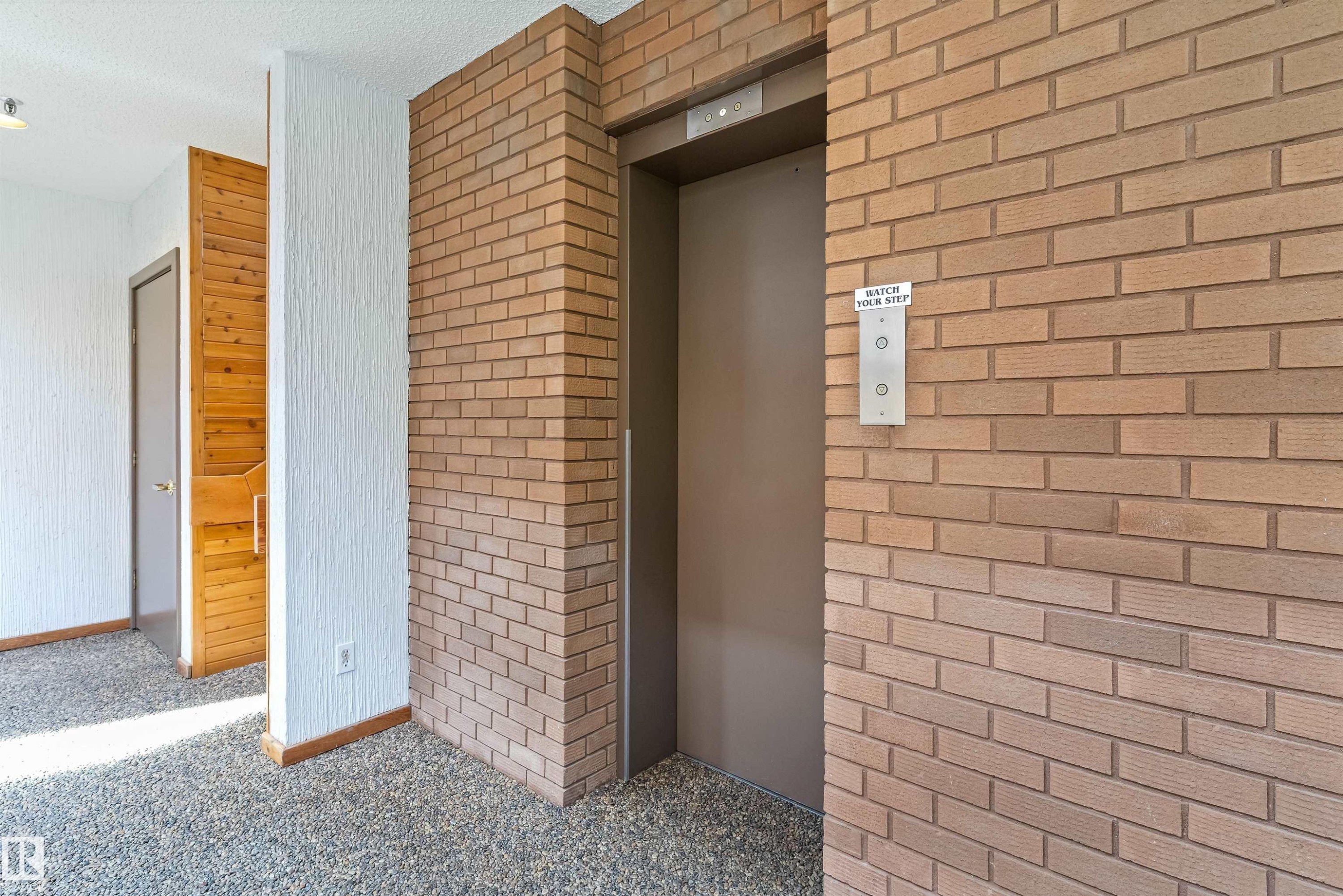 7 14824 45 Avenue, Edmonton, AB - With Exterior