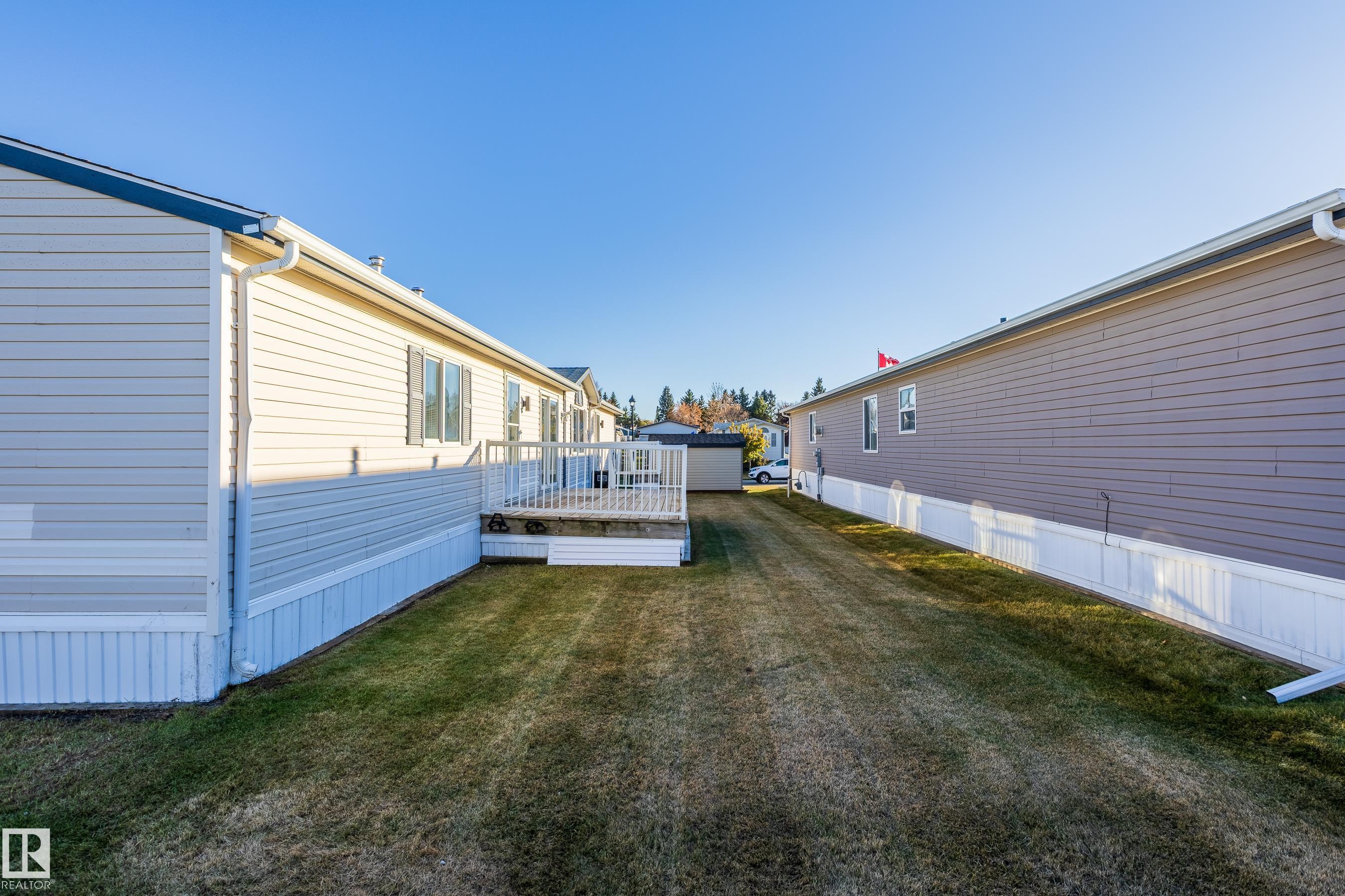 514 Maple Wood Crescent, Edmonton, AB - Outdoor With Exterior