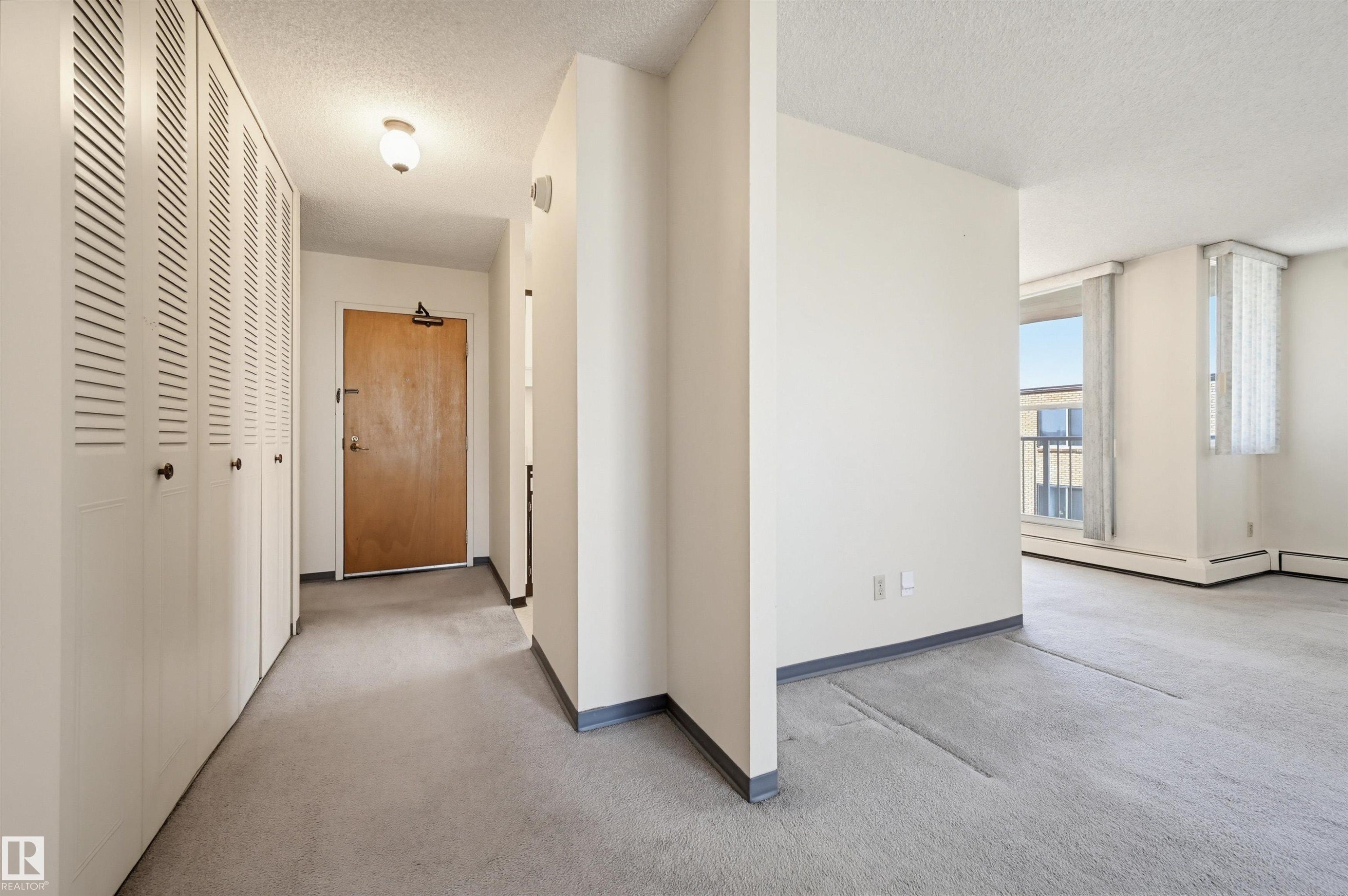701 12141 Jasper Avenue, Edmonton, AB - Indoor Photo Showing Other Room