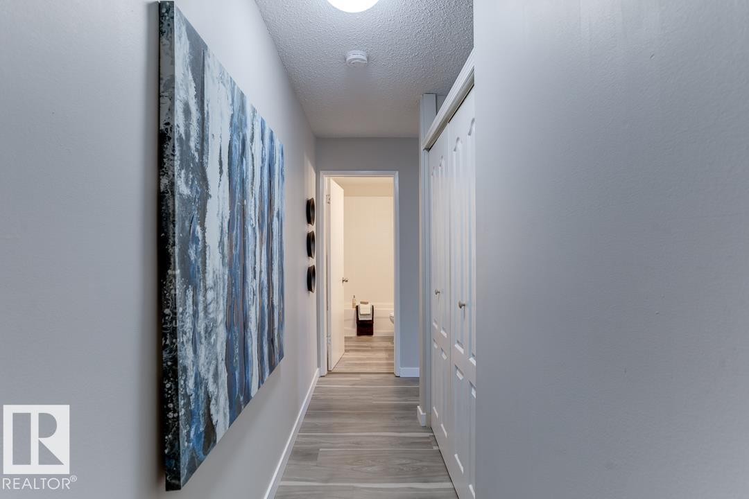 7032 Mill Woods Road, Edmonton, AB - Indoor Photo Showing Other Room