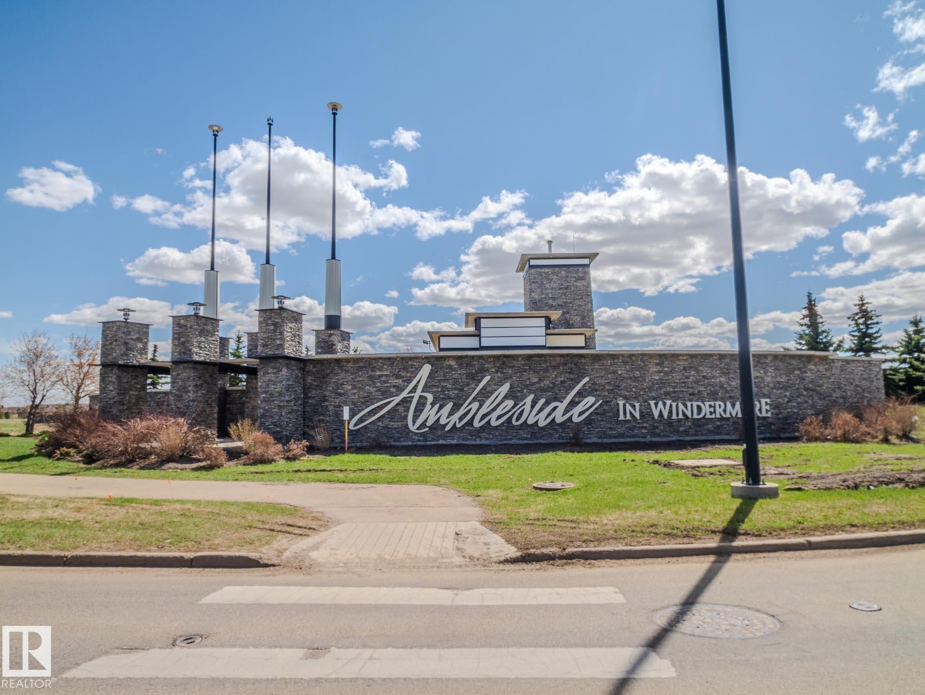 2729 Anderson Crescent, Edmonton, AB - Outdoor With View