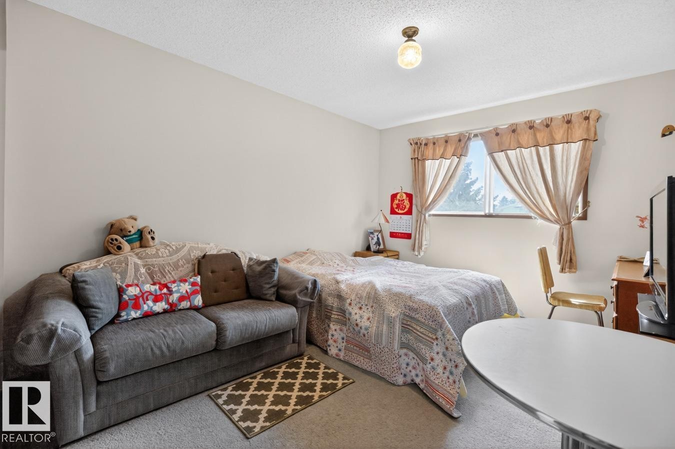 8317 157 Avenue, Edmonton, AB