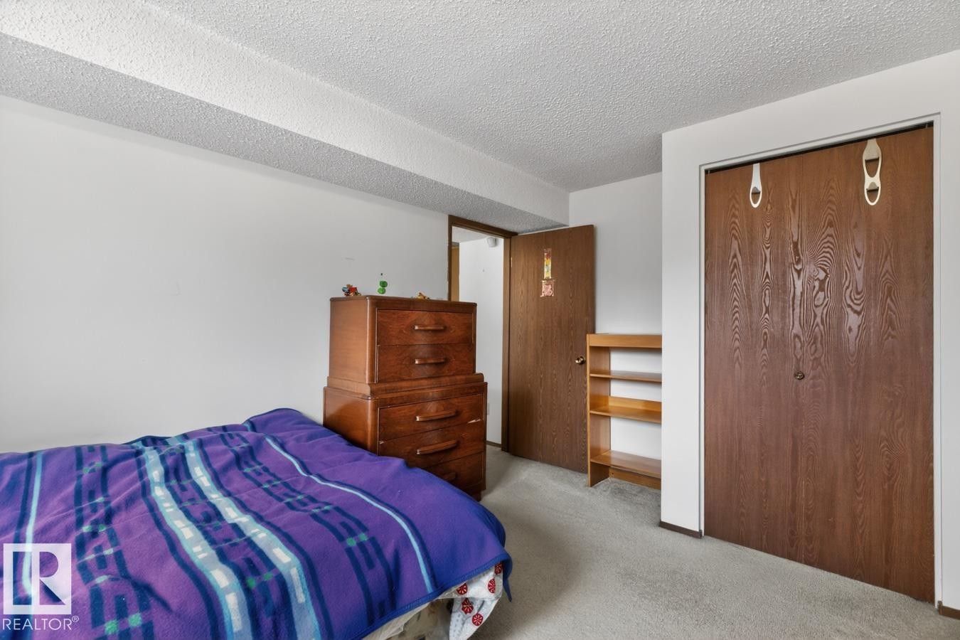 8317 157 Avenue, Edmonton, AB