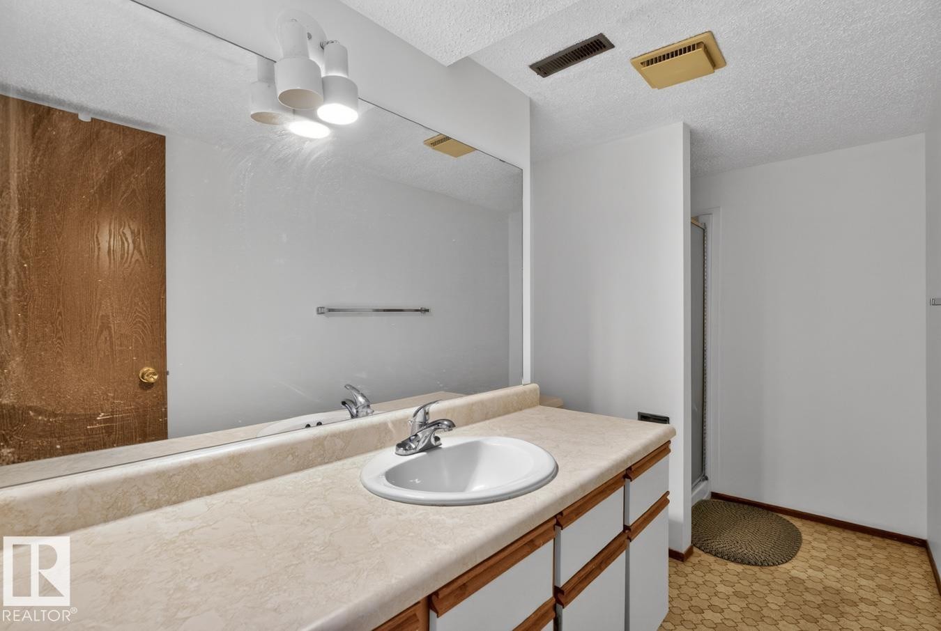 8317 157 Avenue, Edmonton, AB