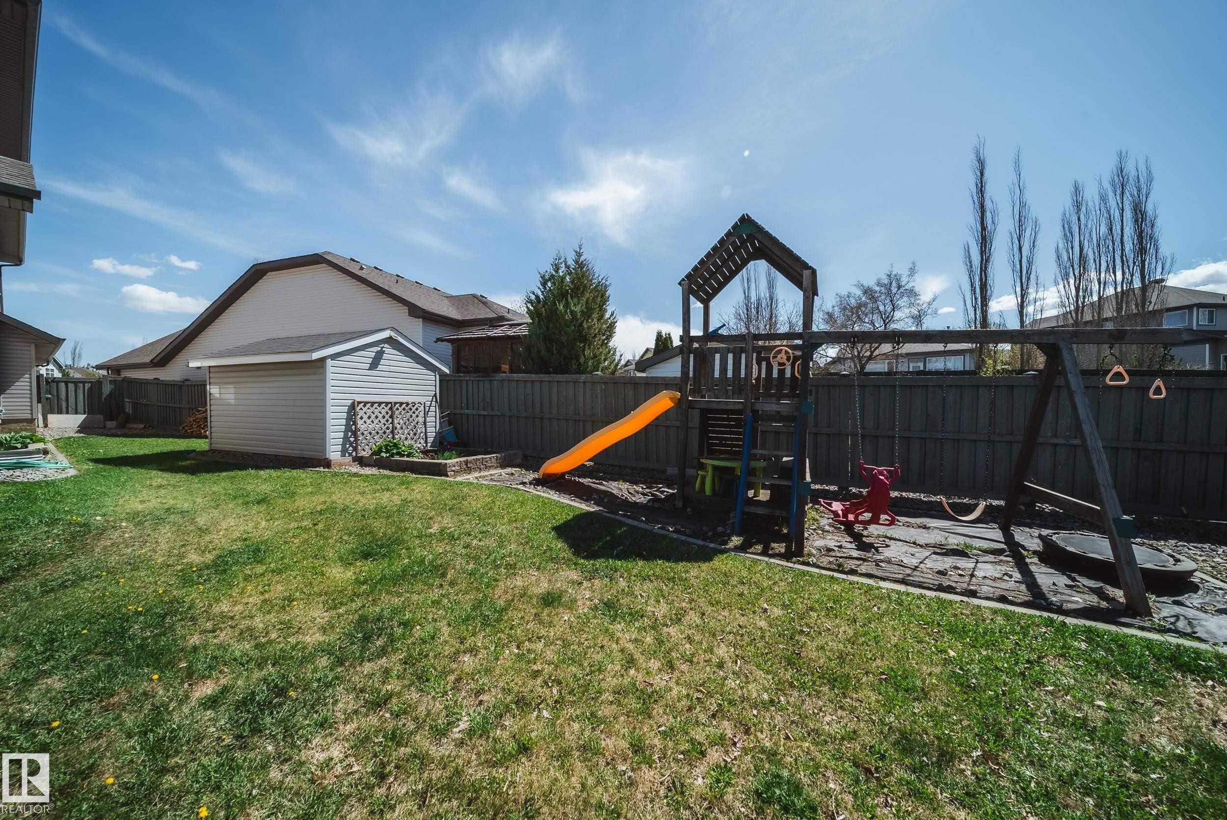 12627 16 Avenue, Edmonton, AB - Outdoor