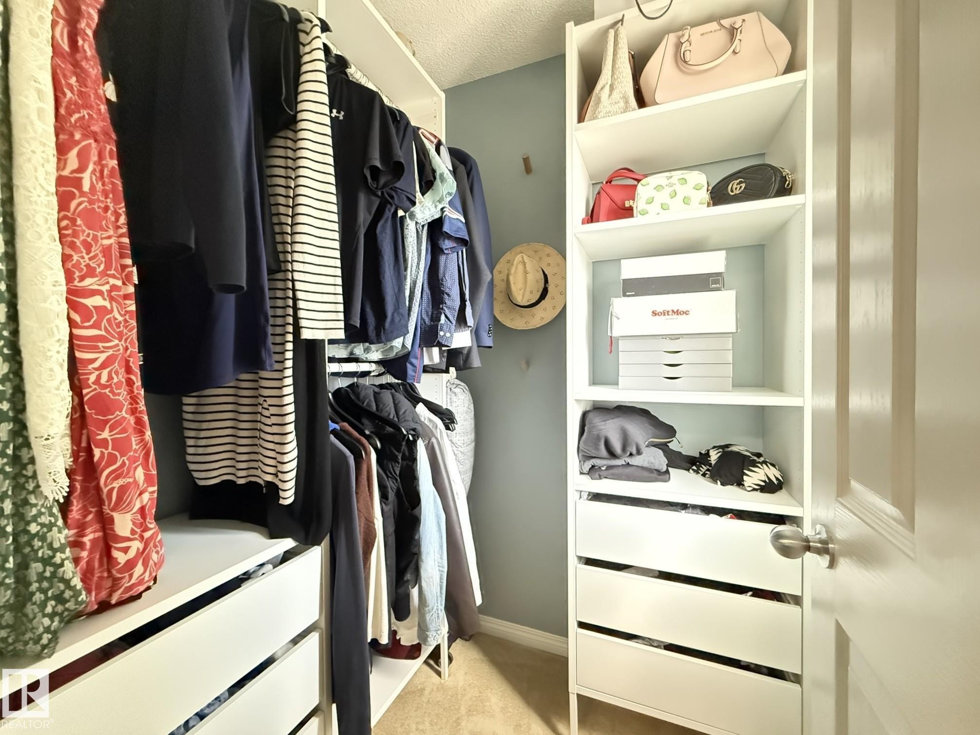 41 460 Hemingway Road Nw, Edmonton, AB - Indoor With Storage