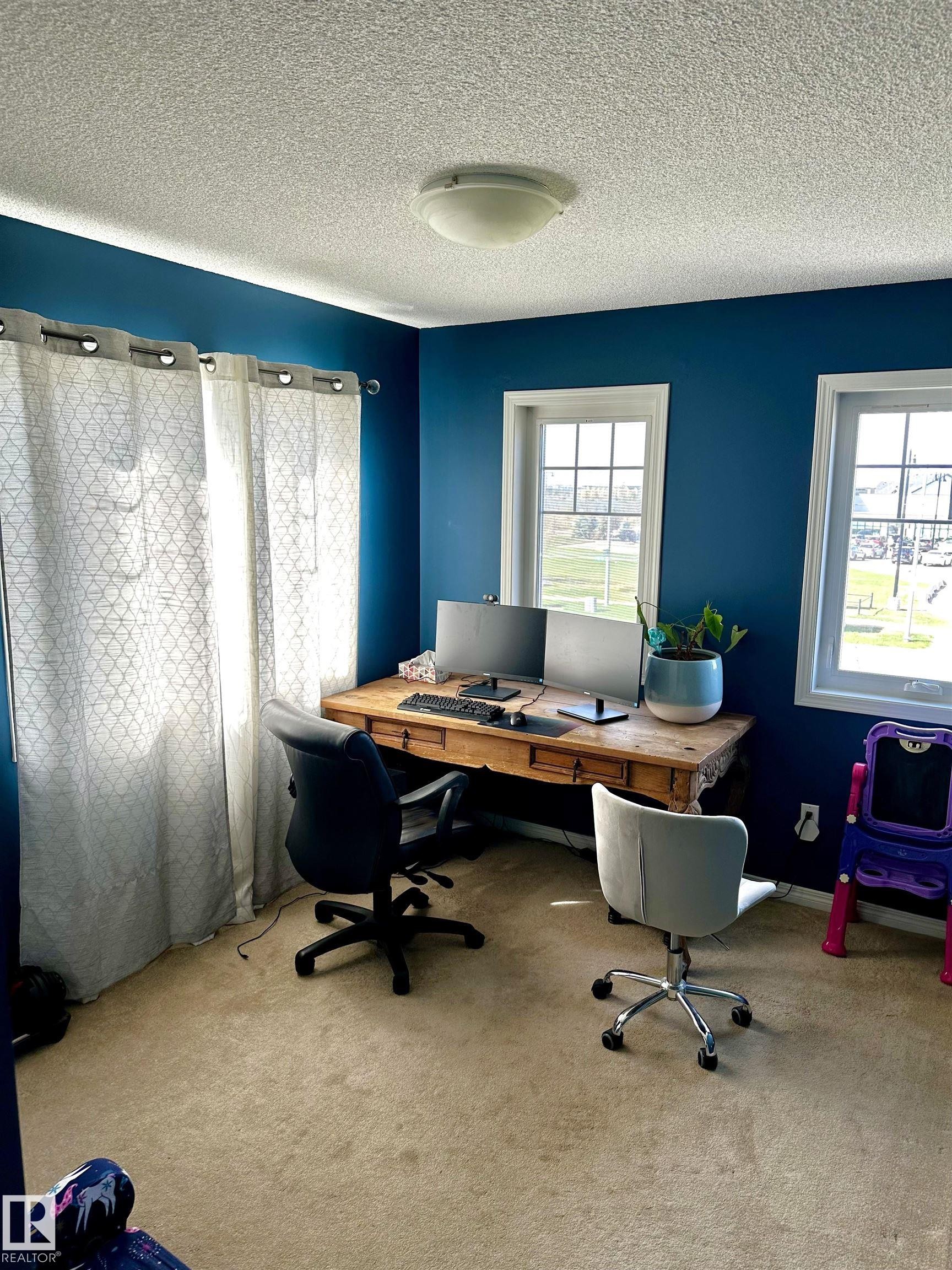 41 460 Hemingway Road Nw, Edmonton, AB - Indoor Photo Showing Office