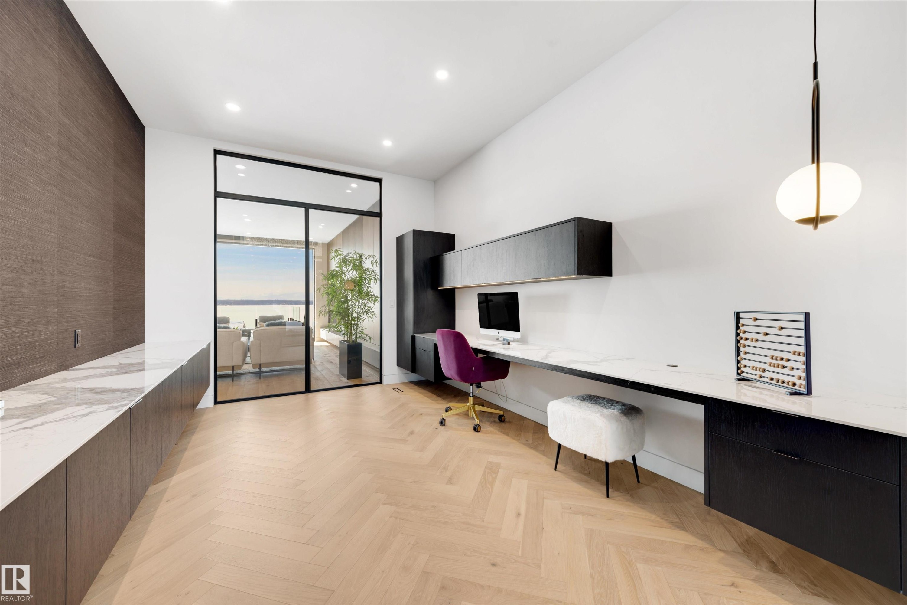 71 Birchcliff Road, Birchcliff, AB - Indoor Photo Showing Other Room