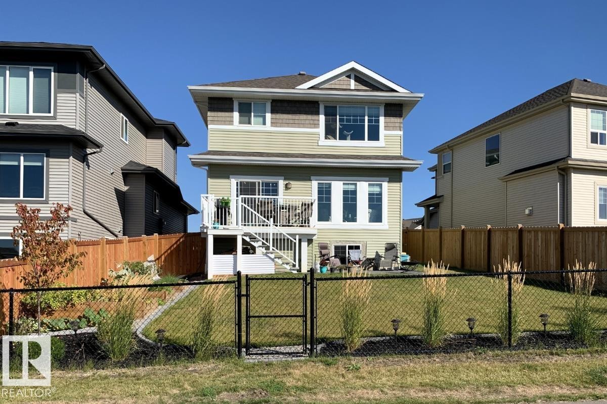 807 Eagleson Link, Edmonton, AB - Outdoor