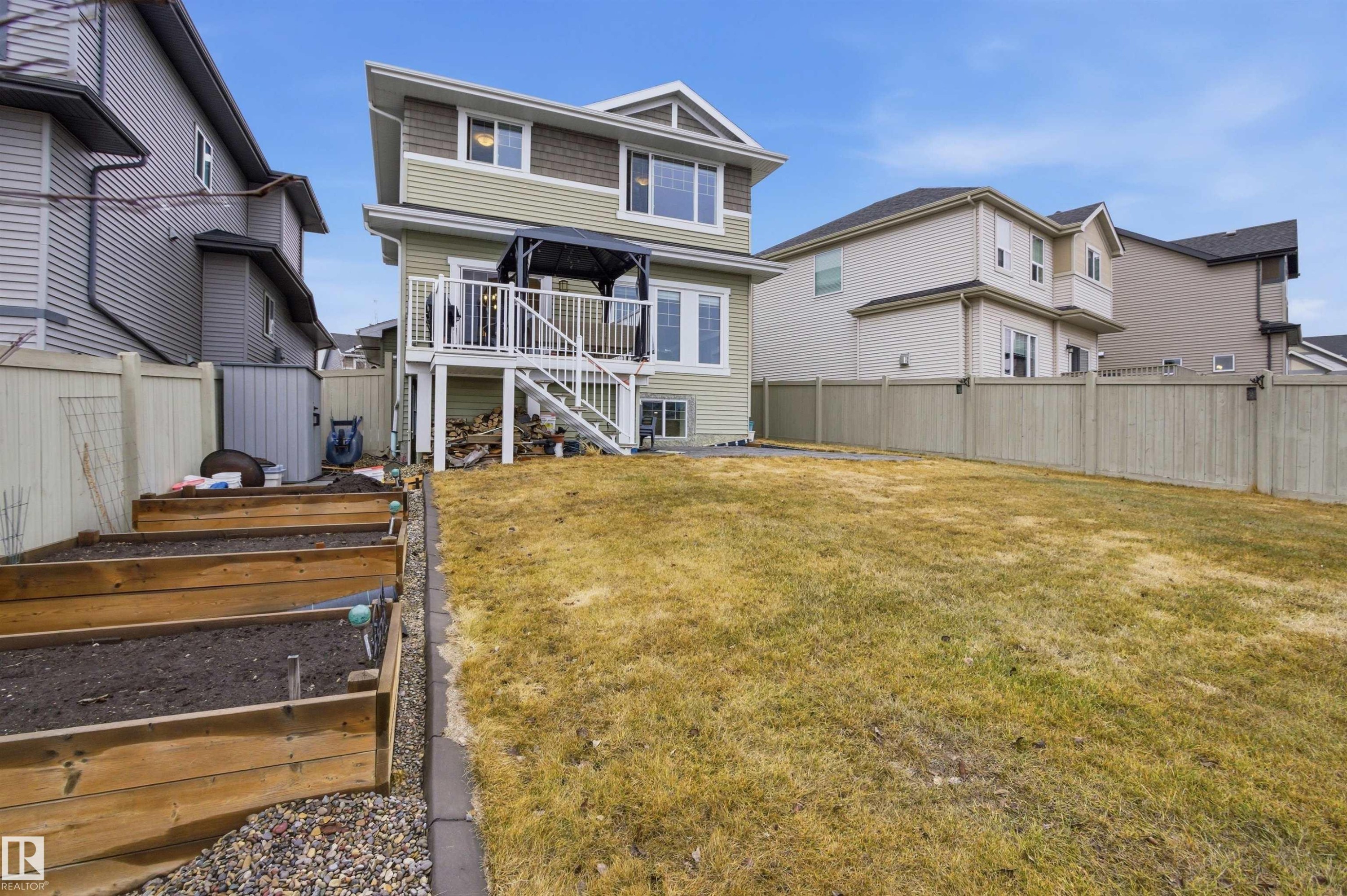807 Eagleson Link, Edmonton, AB - Outdoor