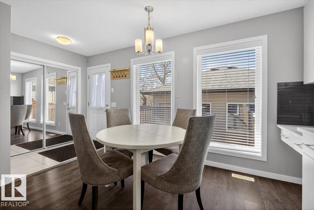 14835 103 Avenue, Edmonton, AB - Indoor Photo Showing Dining Room