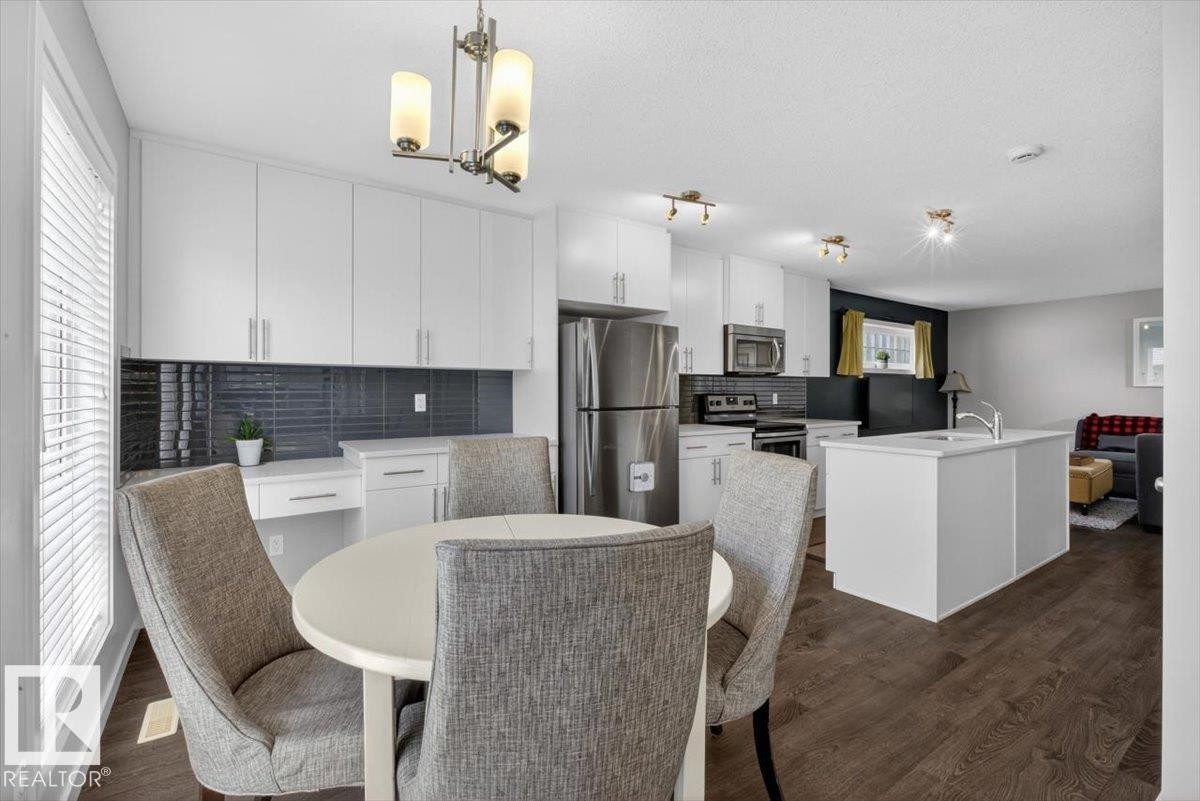 14835 103 Avenue, Edmonton, AB - Indoor