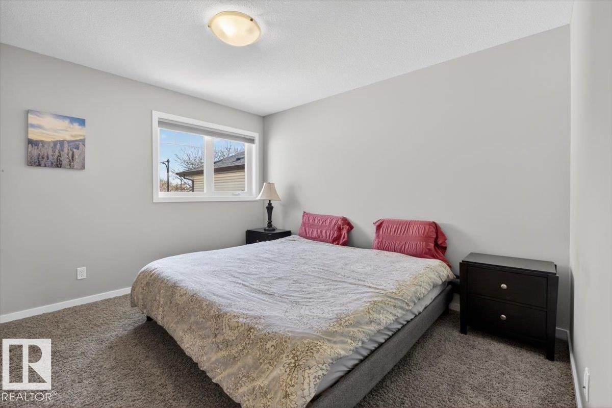 14835 103 Avenue, Edmonton, AB - Indoor Photo Showing Bedroom