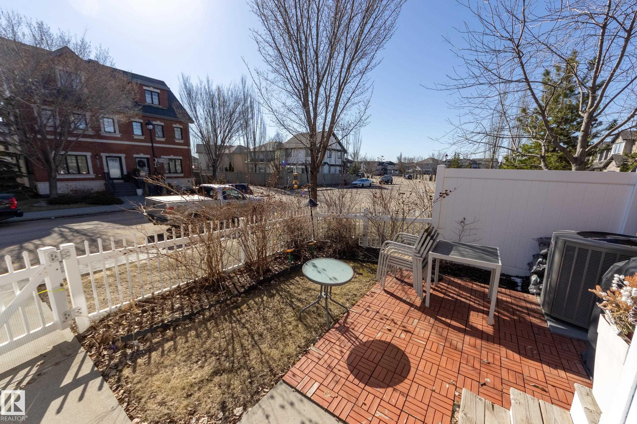 4908 Terwillegar Common, Edmonton, AB - Outdoor