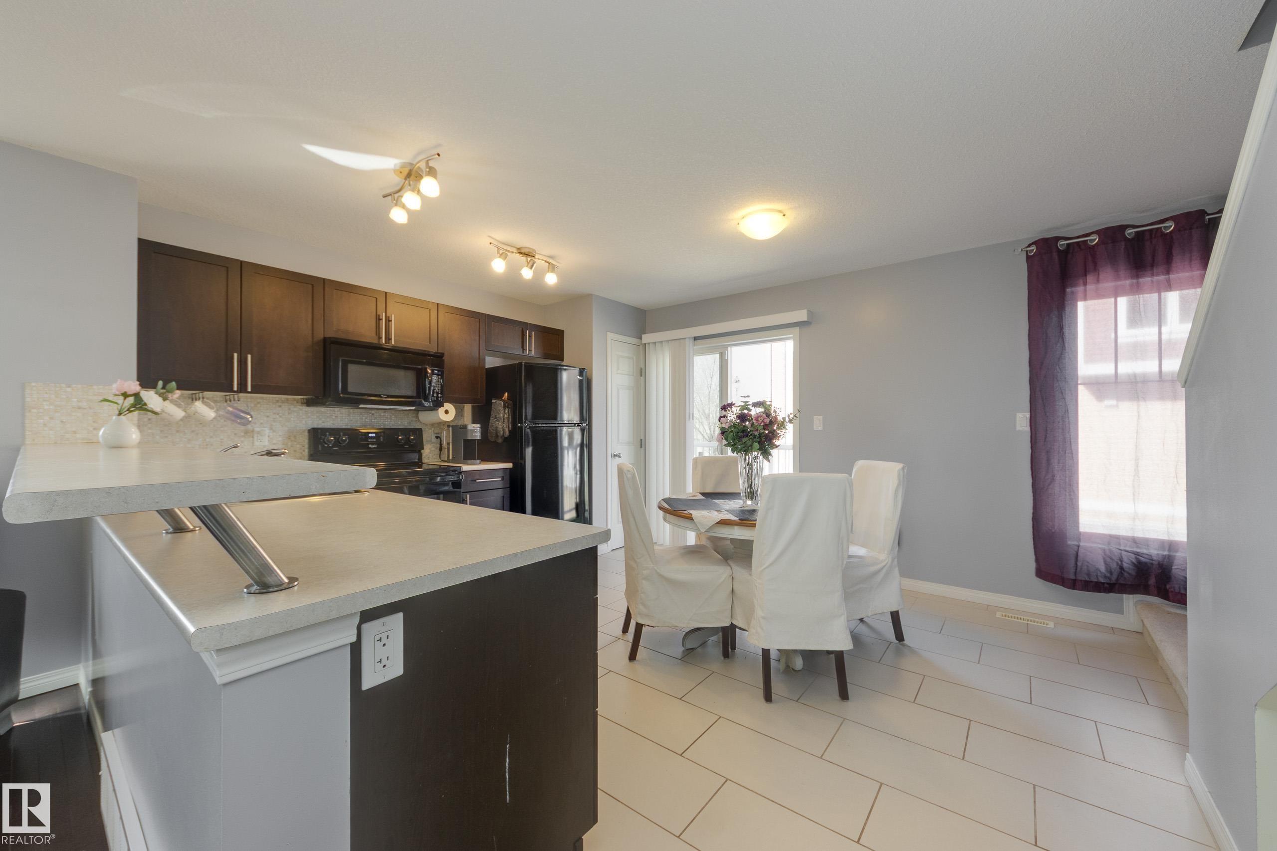 4908 Terwillegar Common, Edmonton, AB - Indoor
