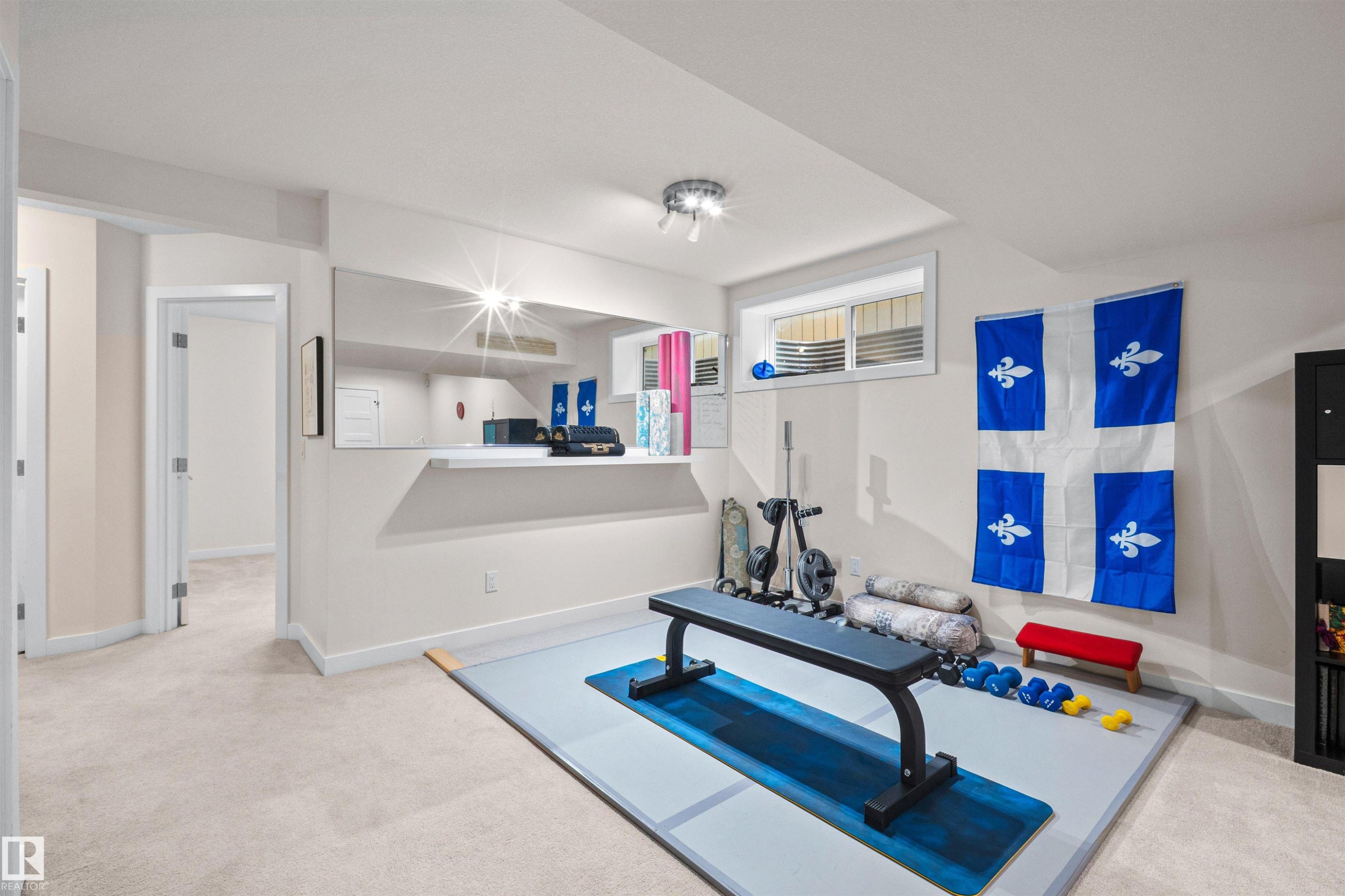 8839 93 Street, Edmonton, AB - Indoor