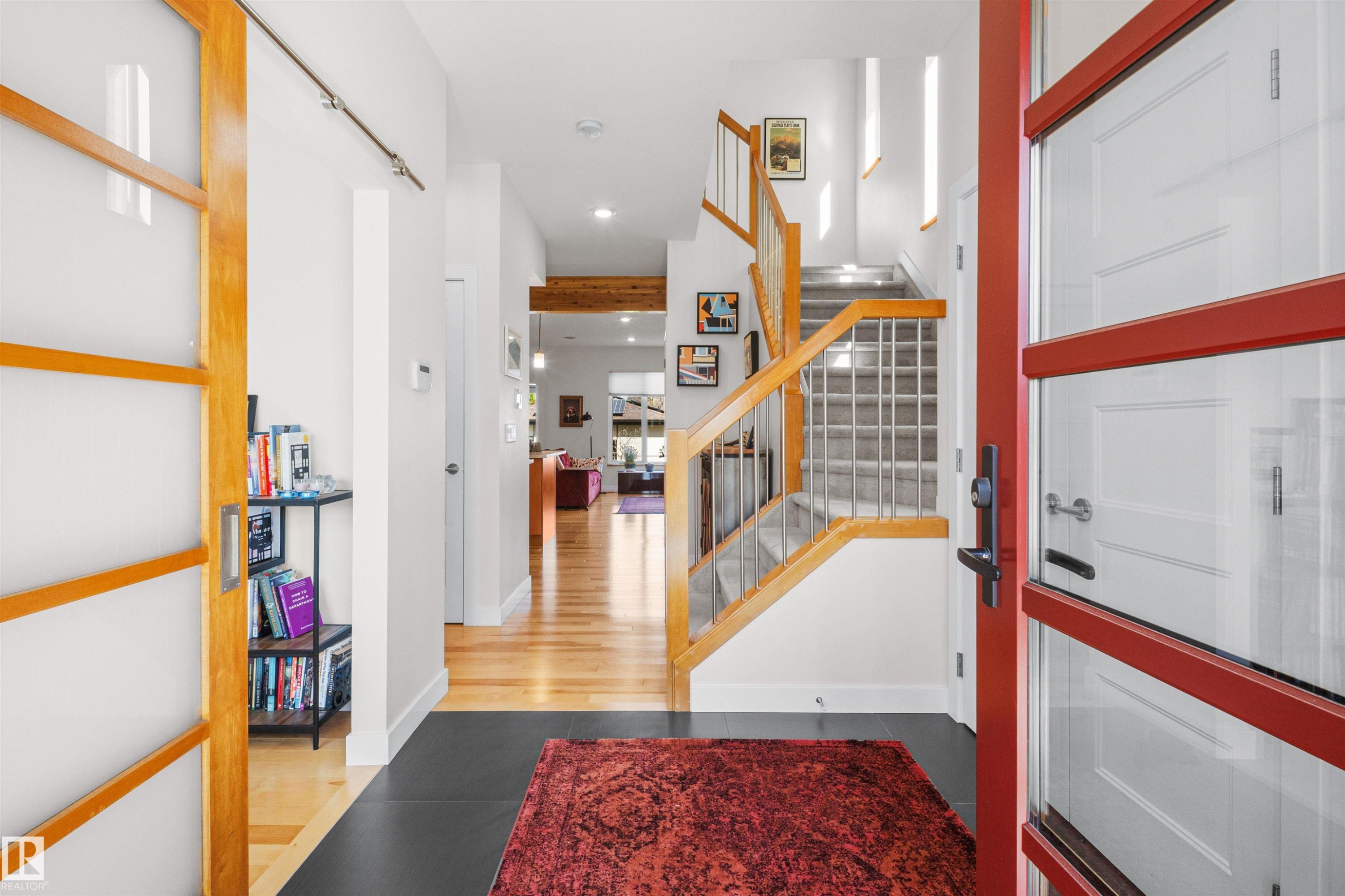 8839 93 Street, Edmonton, AB - Indoor Photo Showing Other Room