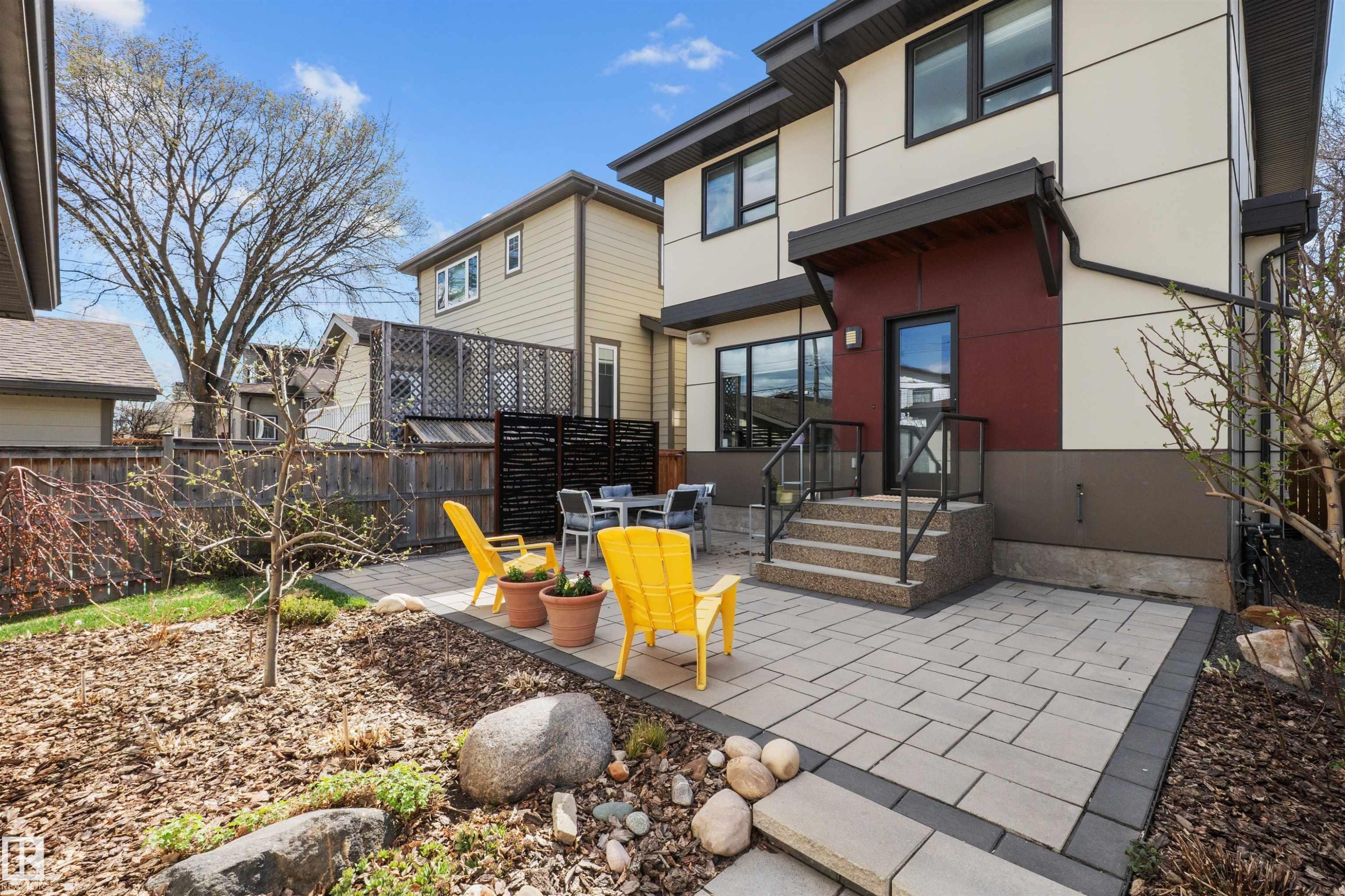8839 93 Street, Edmonton, AB - Outdoor With Exterior