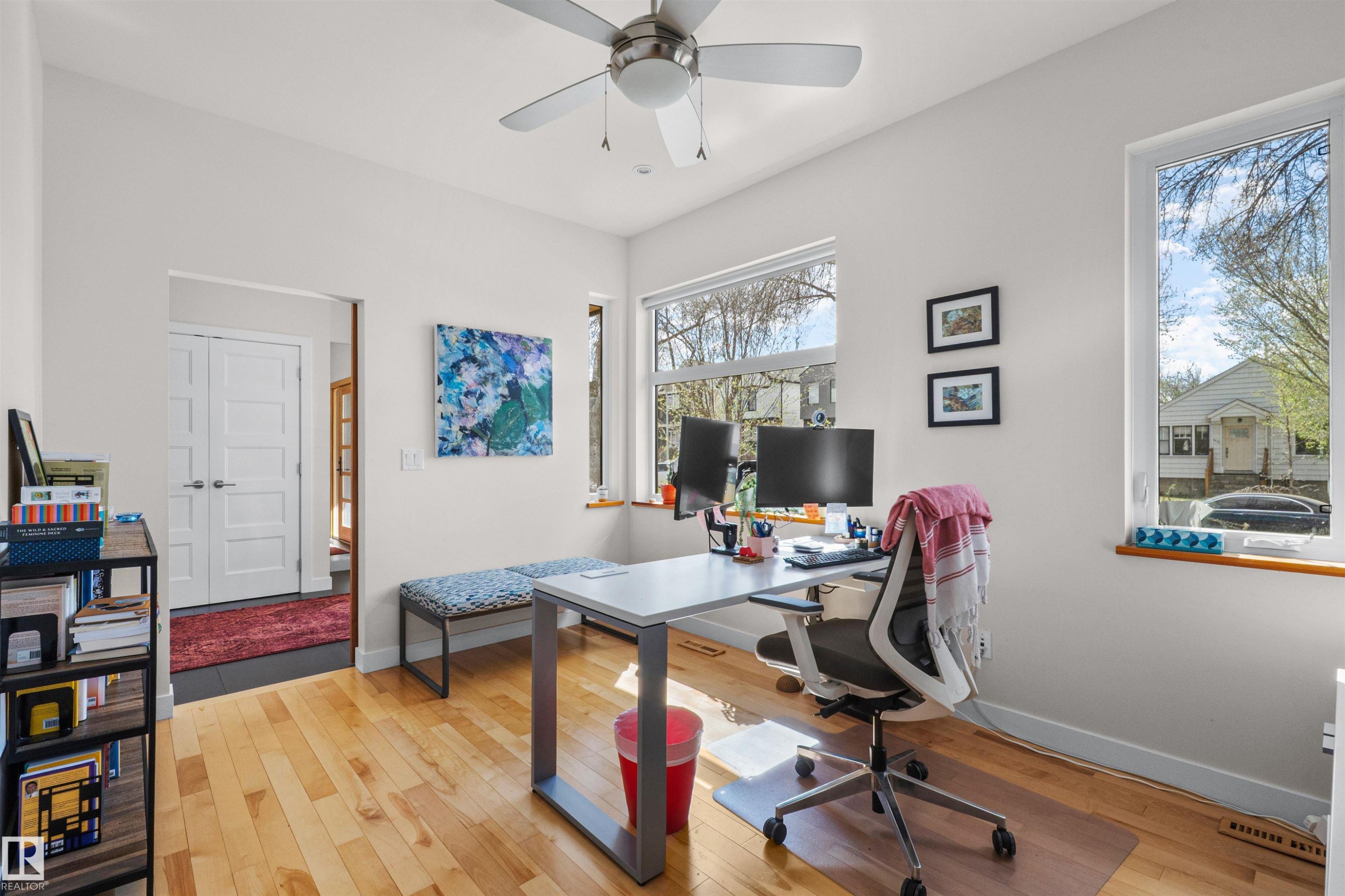 8839 93 Street, Edmonton, AB - Indoor Photo Showing Office