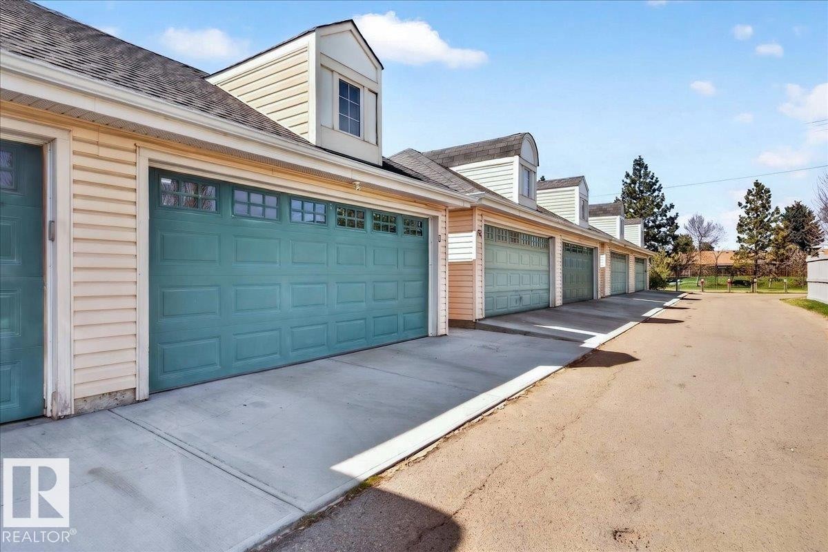 11 4367 Veterans Way, Edmonton, AB - Outdoor With Exterior