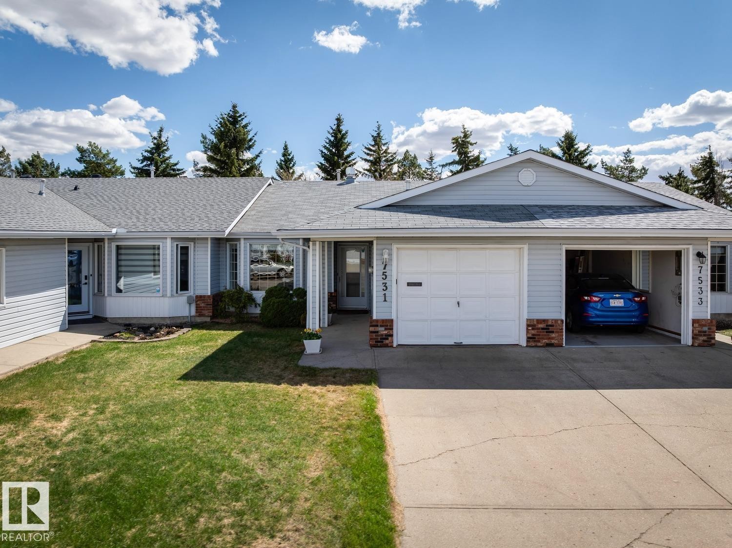 7531 137A Avenue, Edmonton, AB - Outdoor With Facade